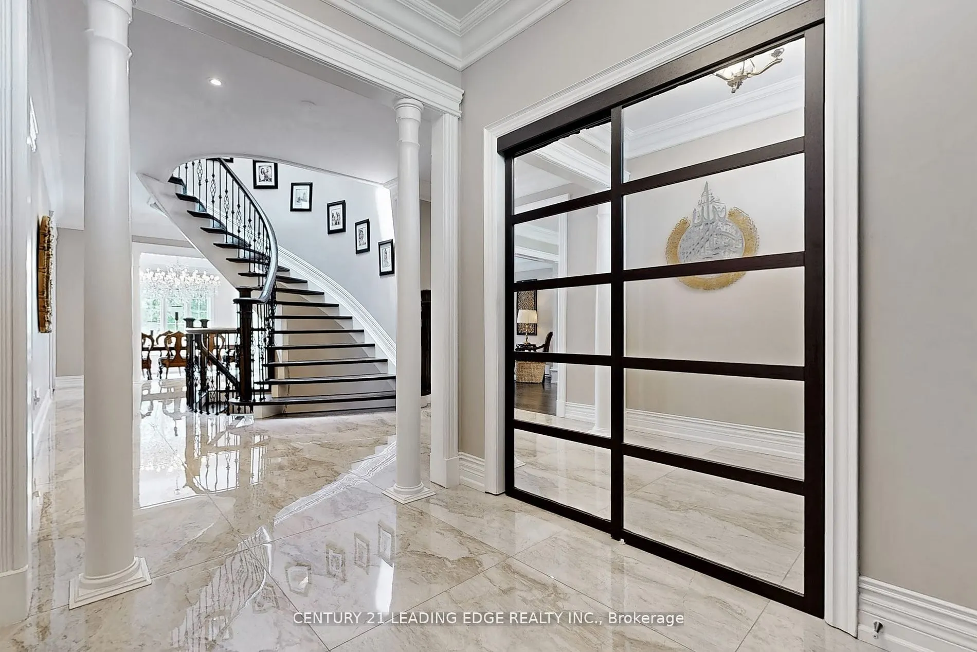 10 Roberson Drive