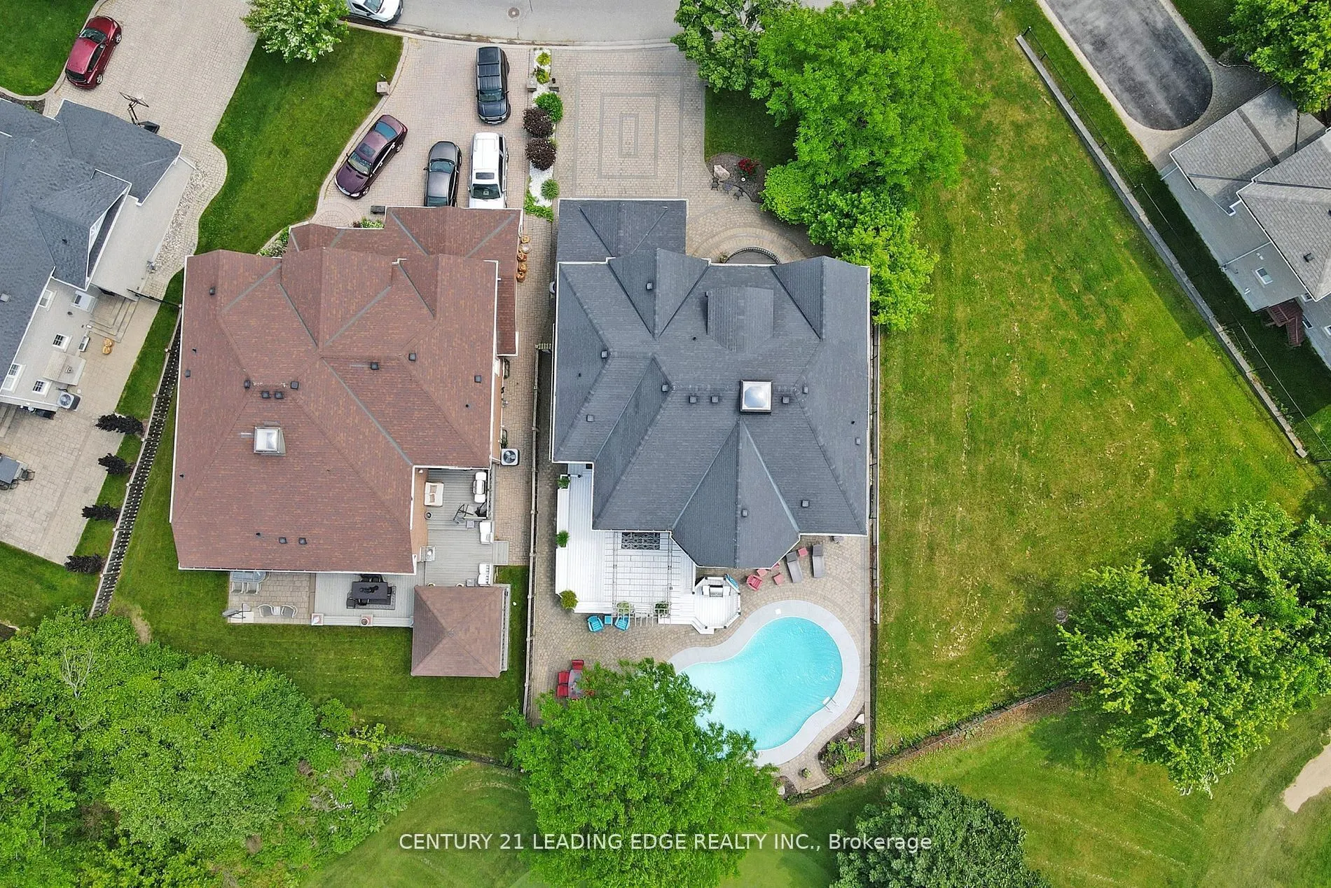 10 Roberson Drive