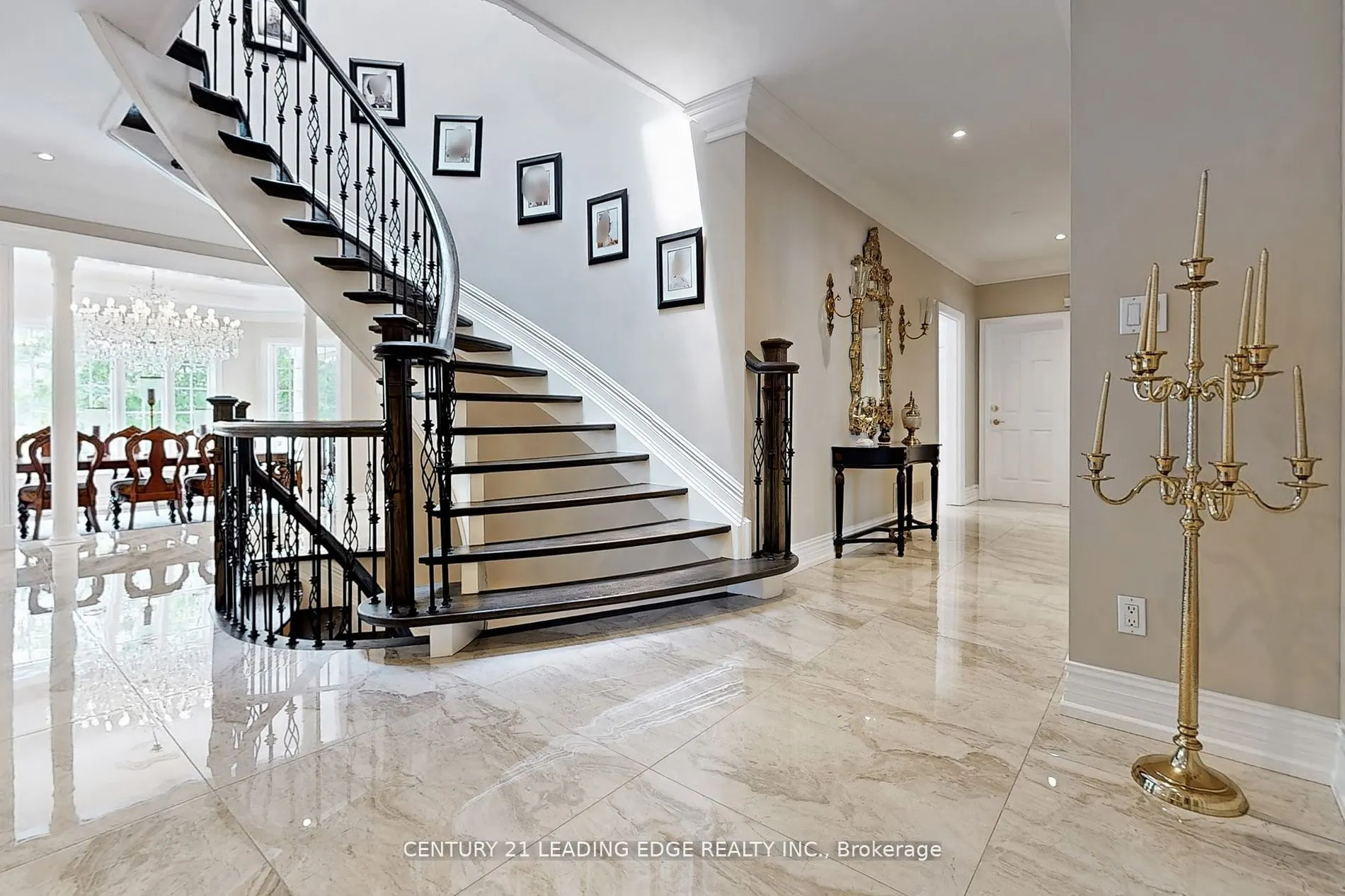 10 Roberson Drive