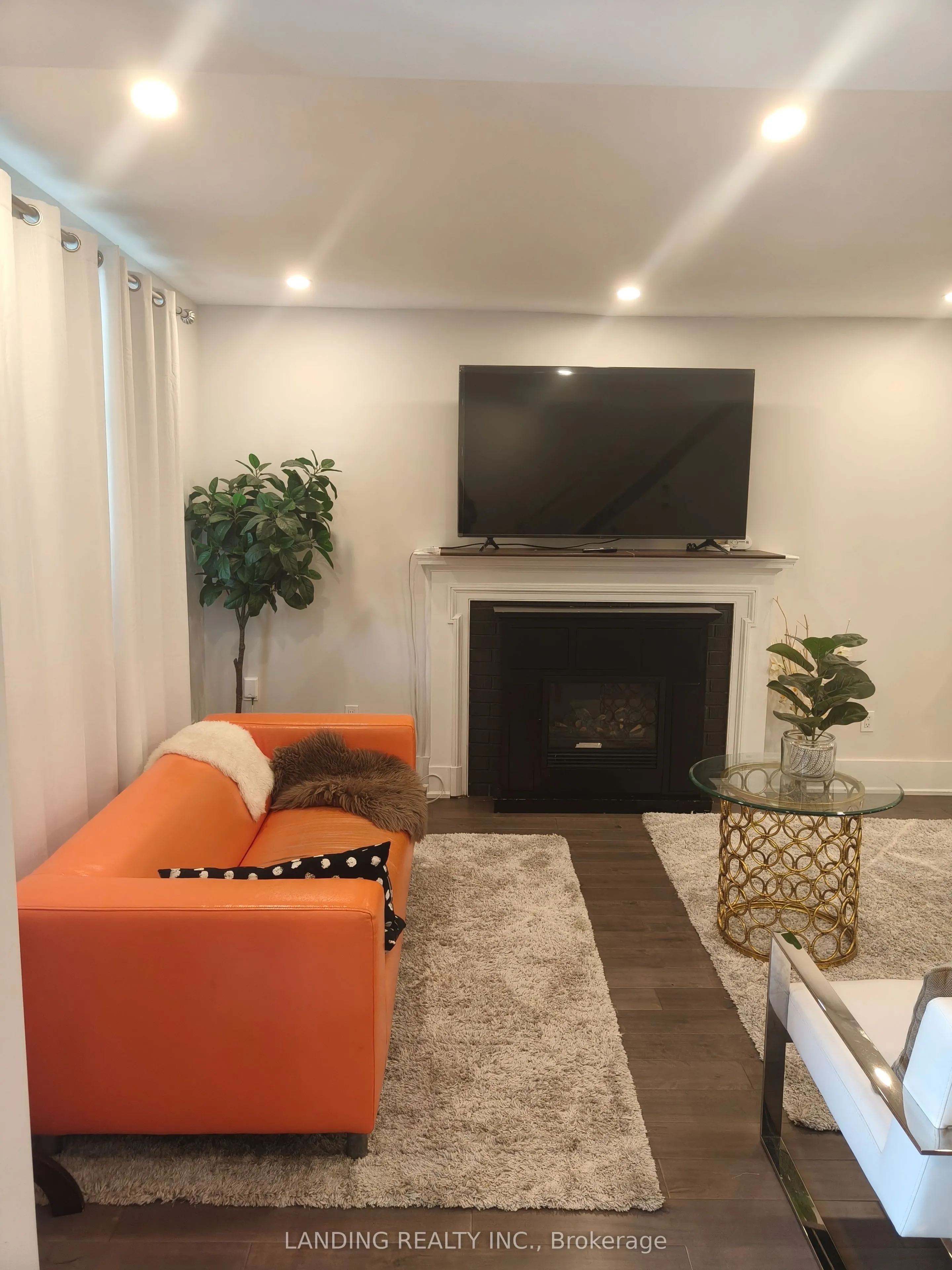 118 Courcelette Road
