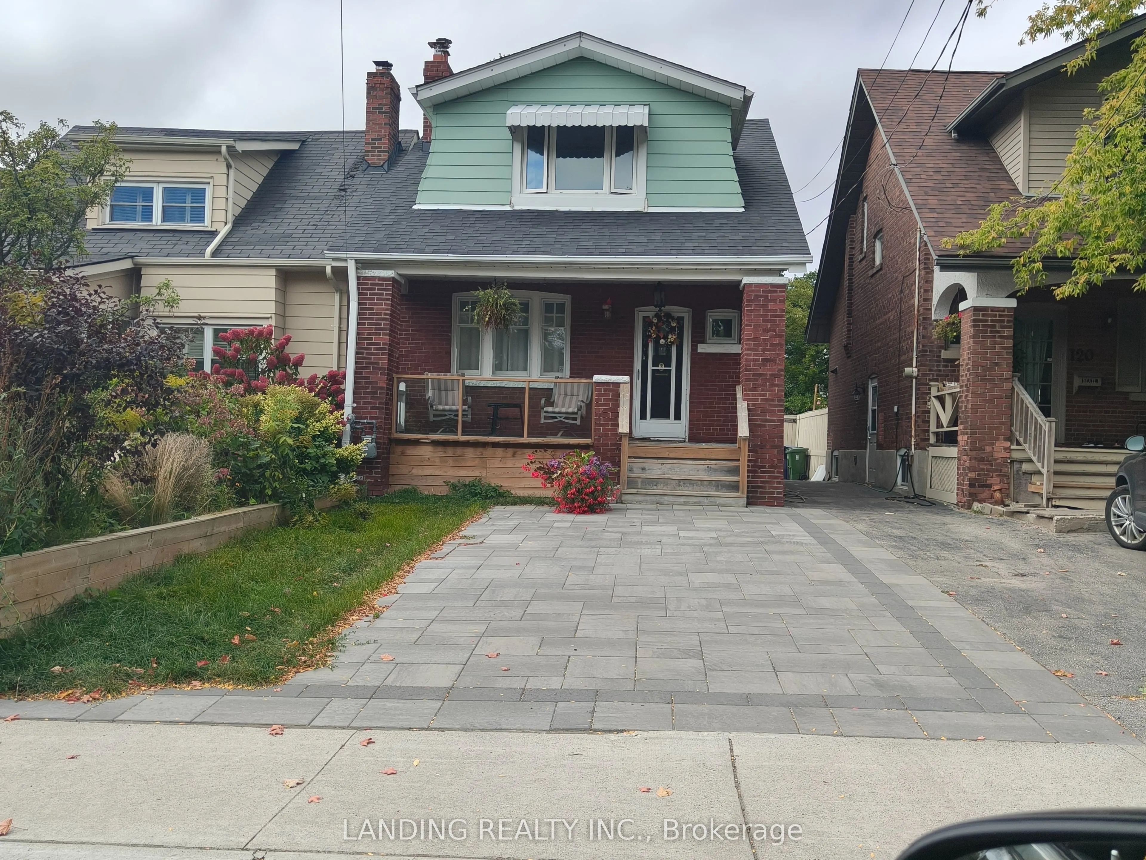 118 Courcelette Road