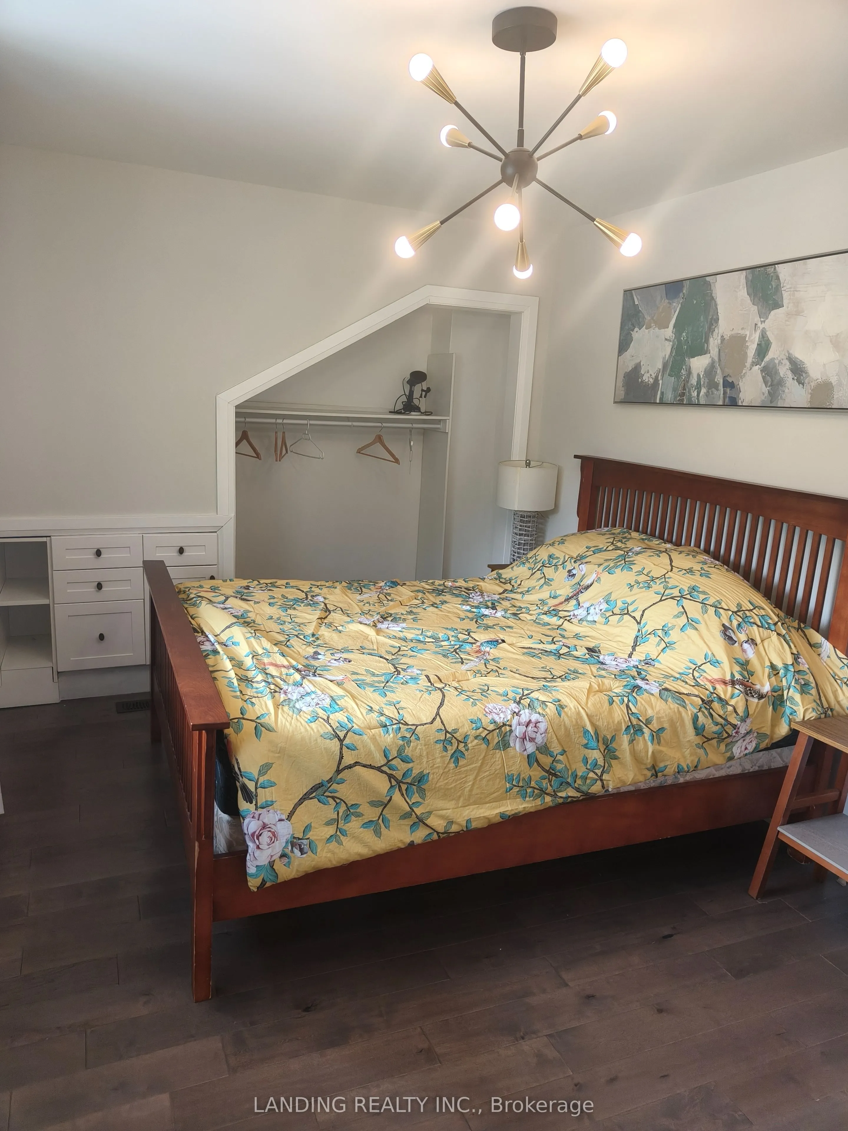 118 Courcelette Road