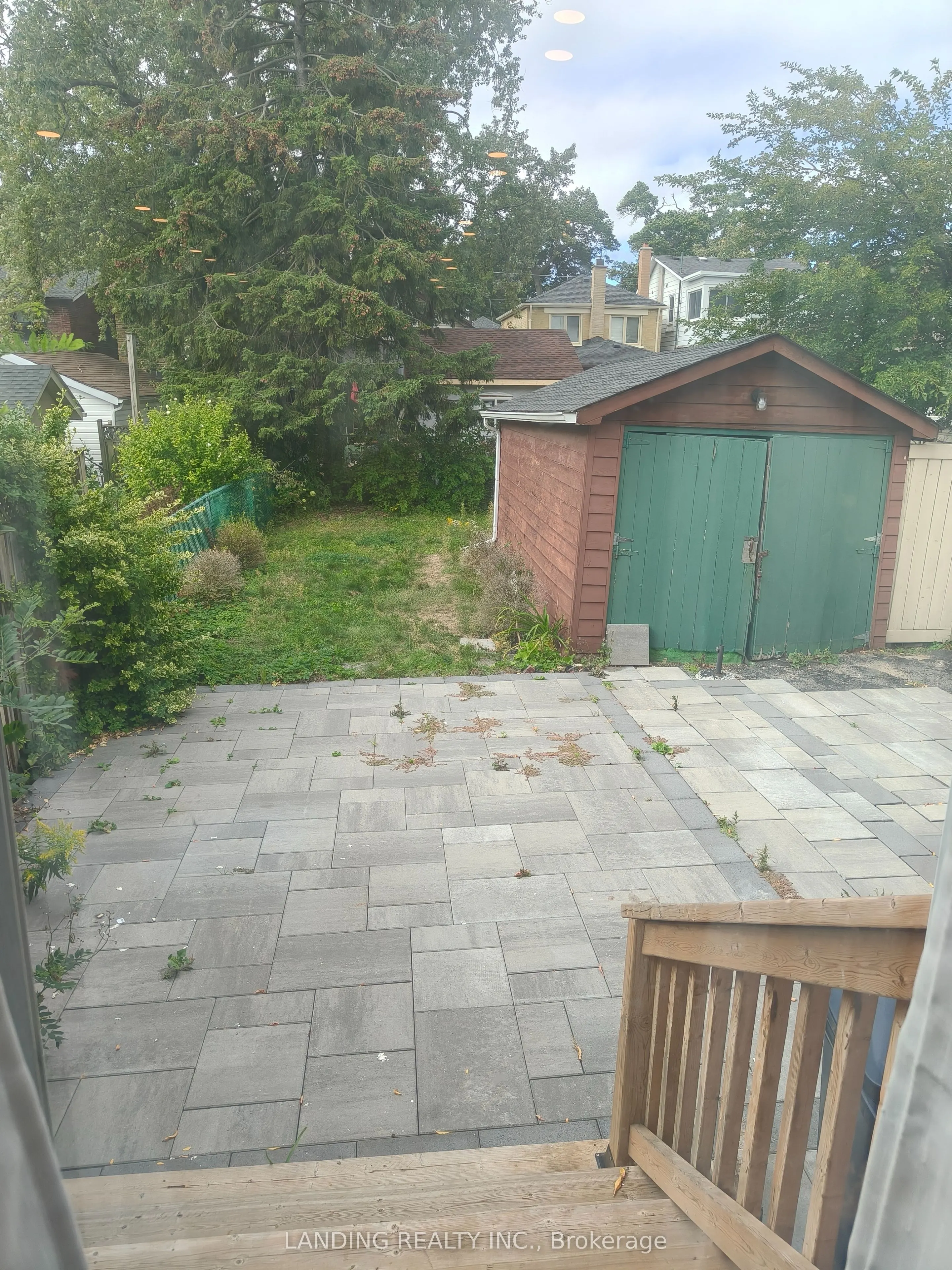 118 Courcelette Road