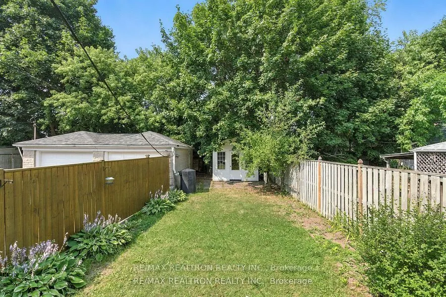 498 Midland Avenue