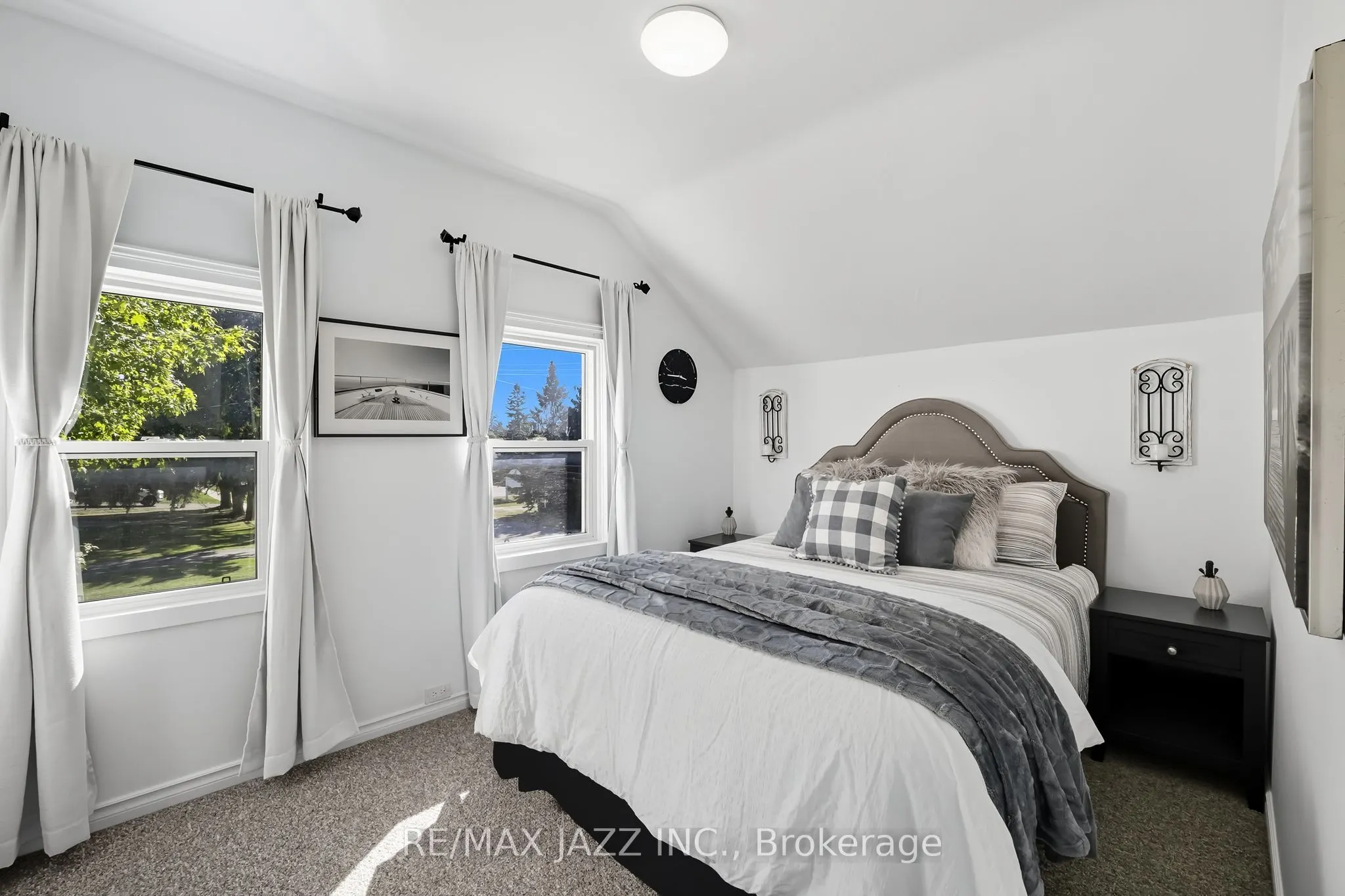 14539 Old Simcoe Road