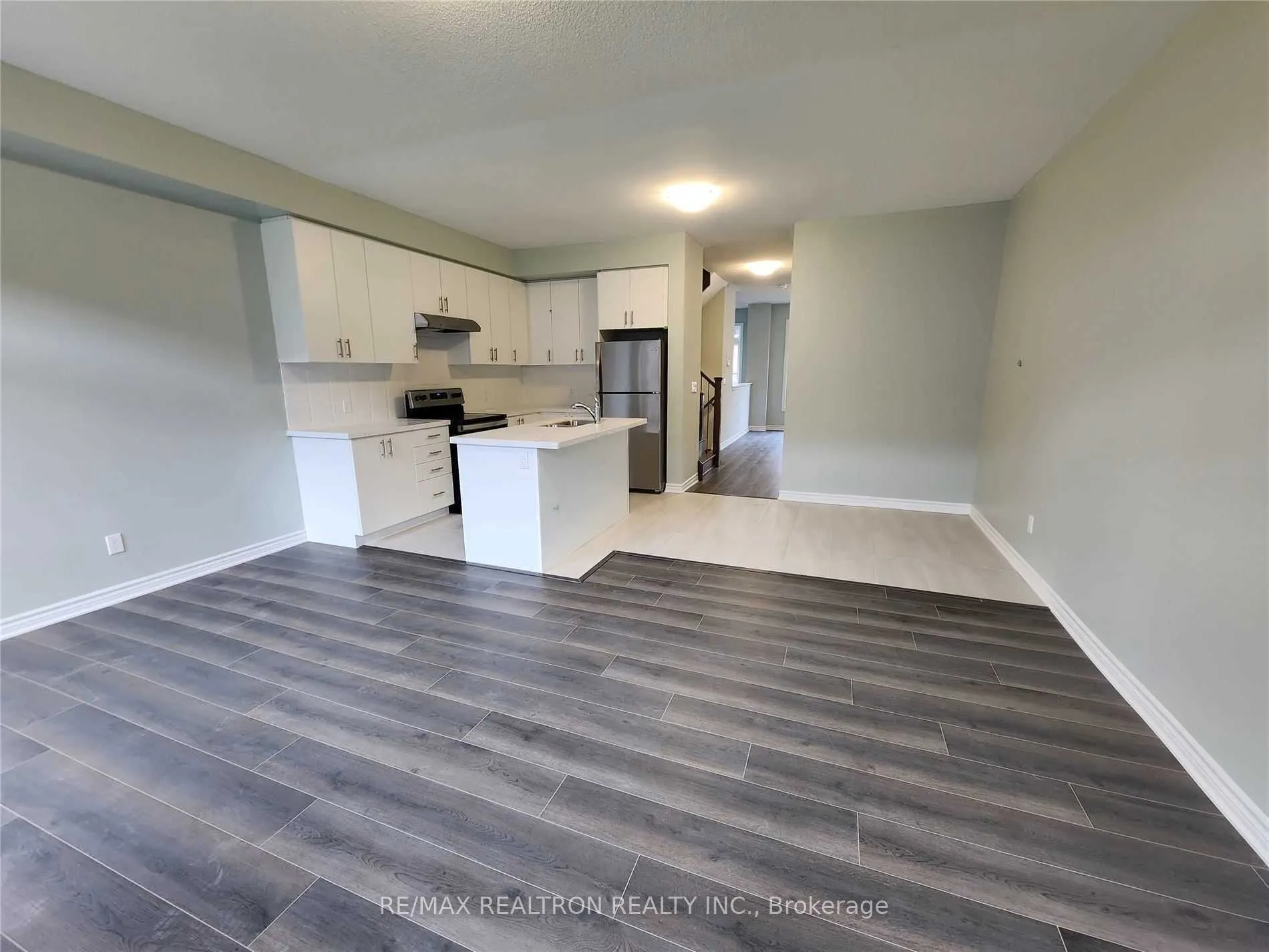 8 Royal Collection Wy Way