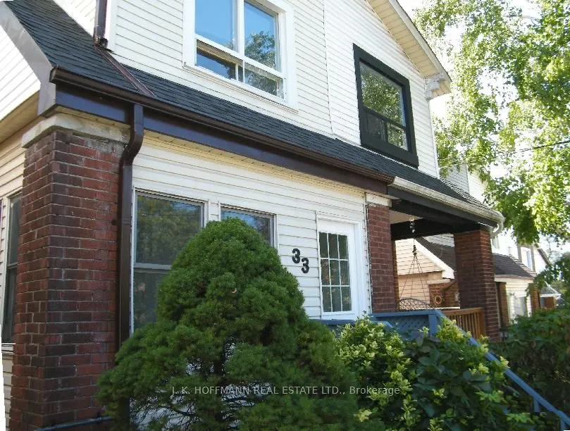 33 Darrell Avenue
