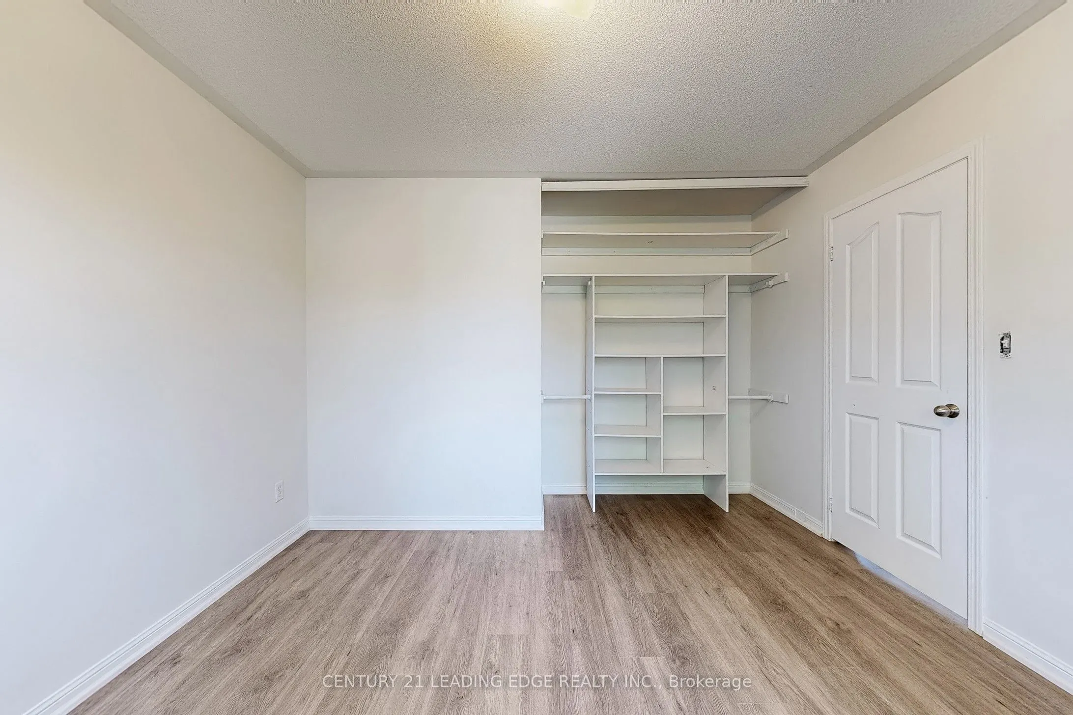 17 Pitfield Avenue