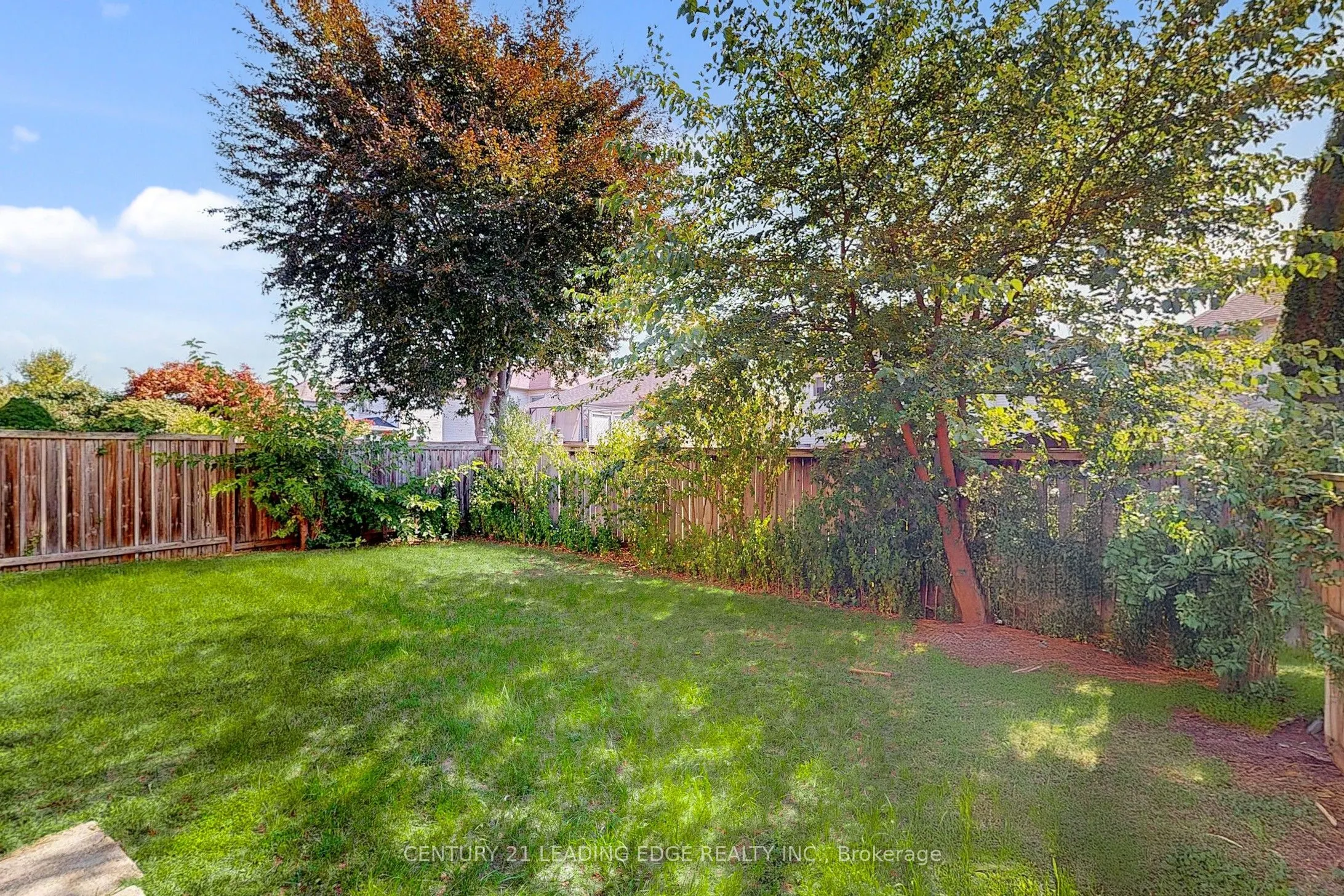 17 Pitfield Avenue