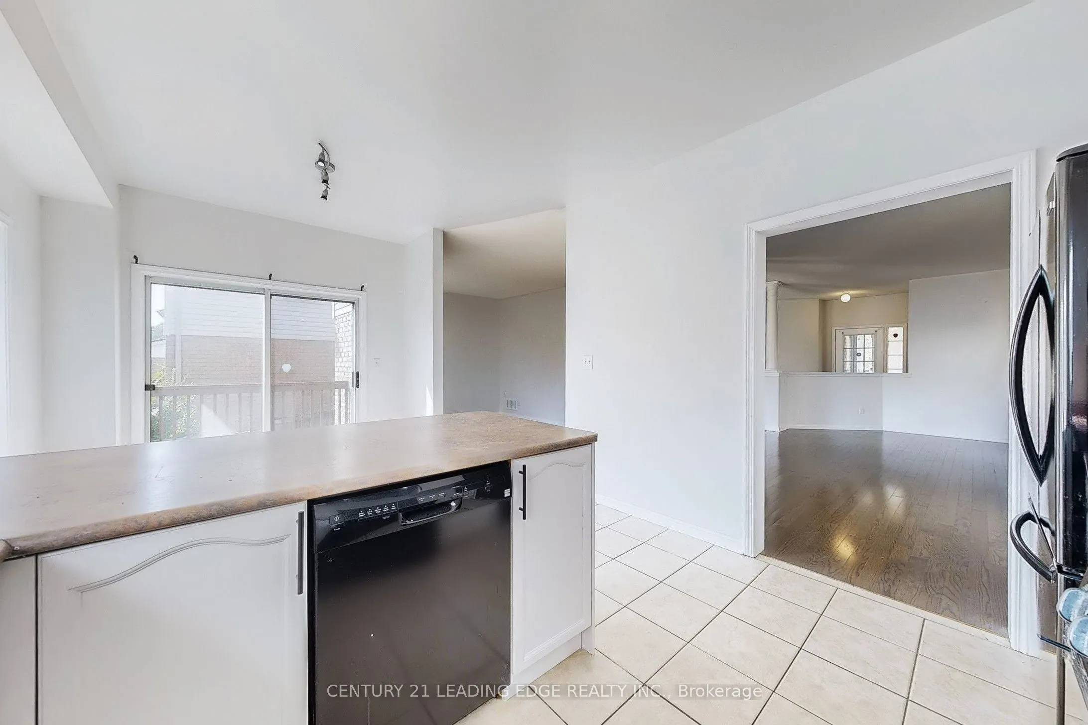 17 Pitfield Avenue