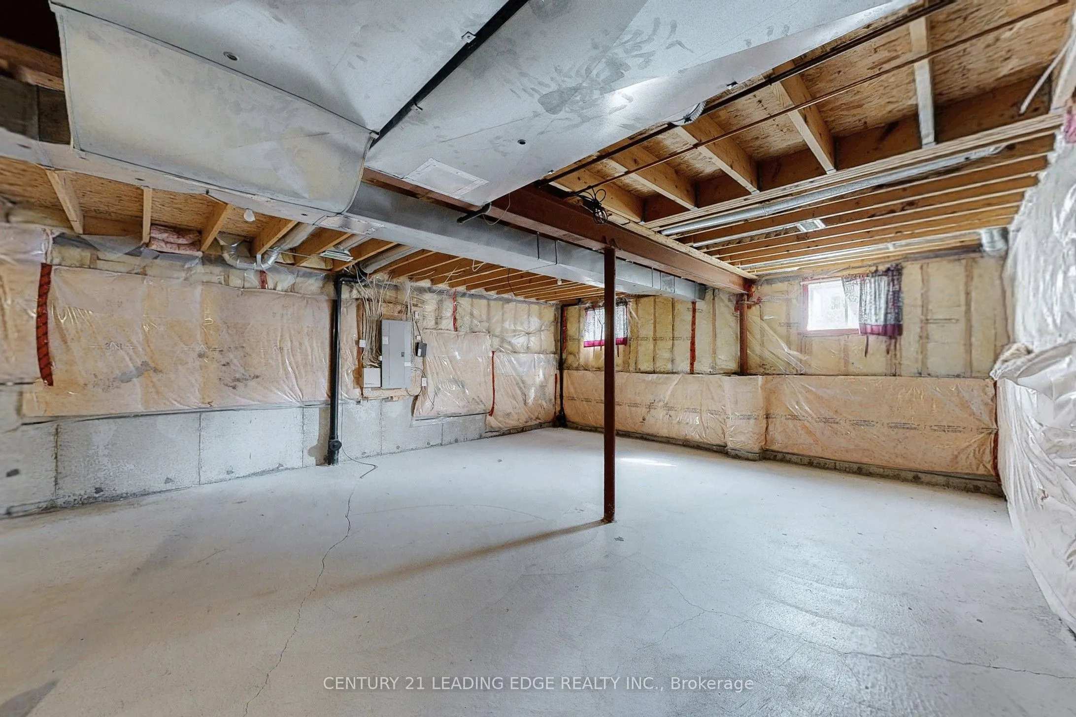 17 Pitfield Avenue