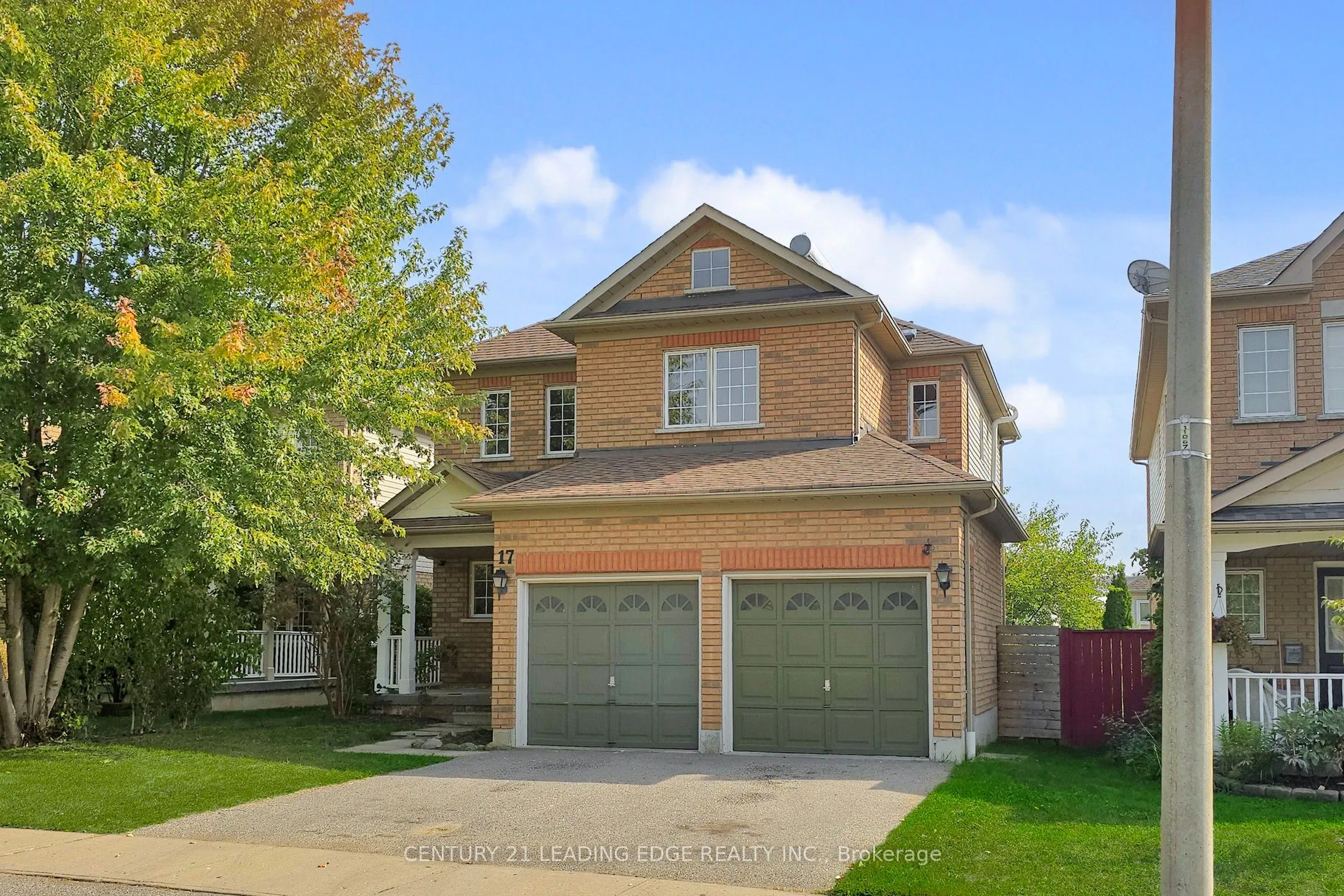 17 Pitfield Avenue