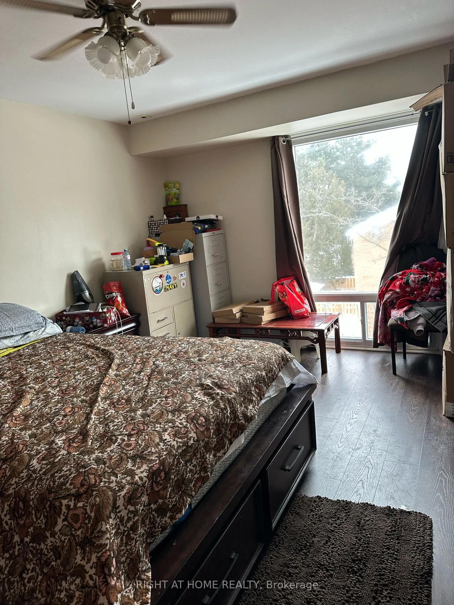 3409 st.clair Avenue E, #1