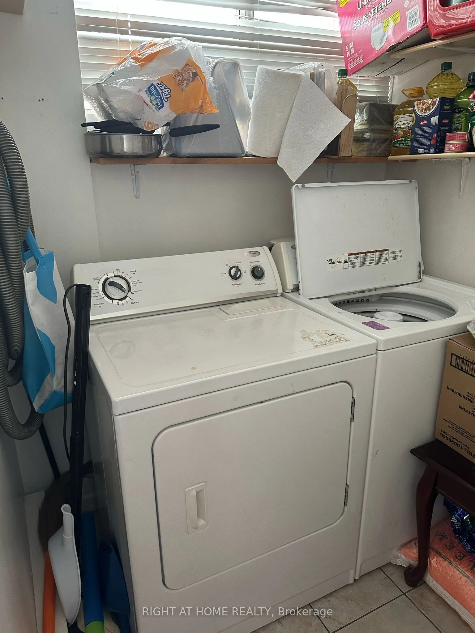 3409 st.clair Avenue E, #1