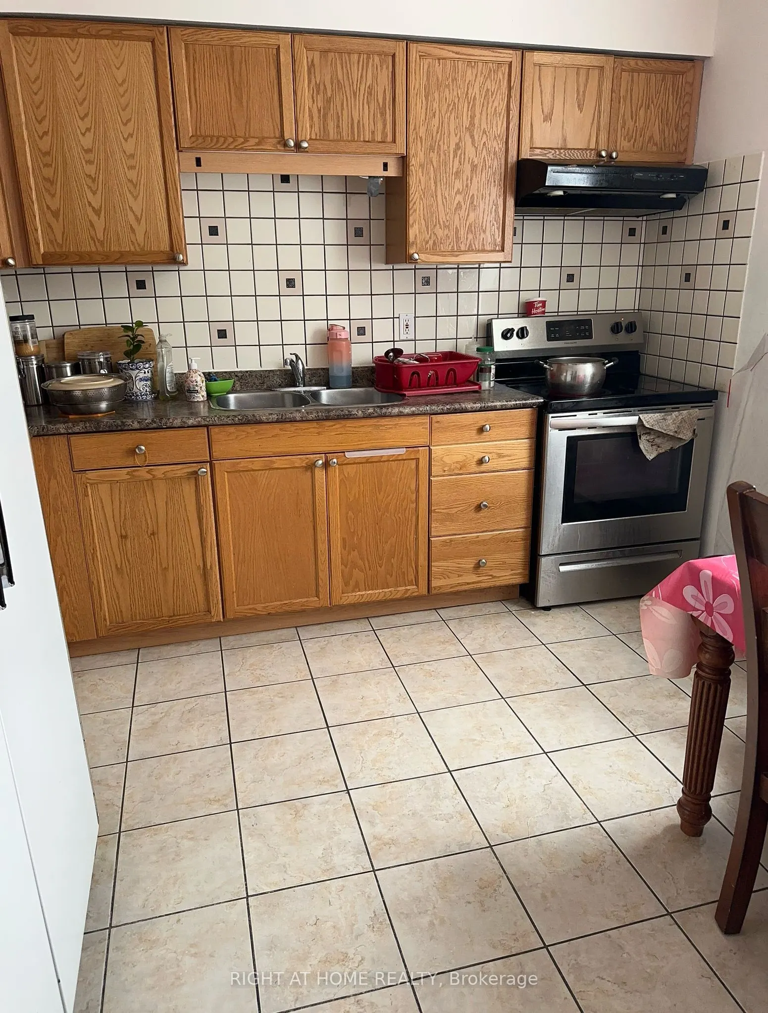 3409 st.clair Avenue E, #1
