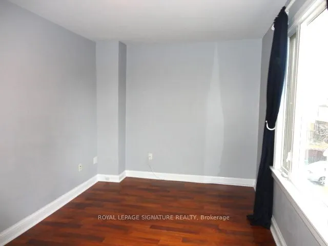 327 Wolverleigh Boulevard