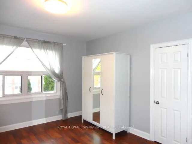 327 Wolverleigh Boulevard