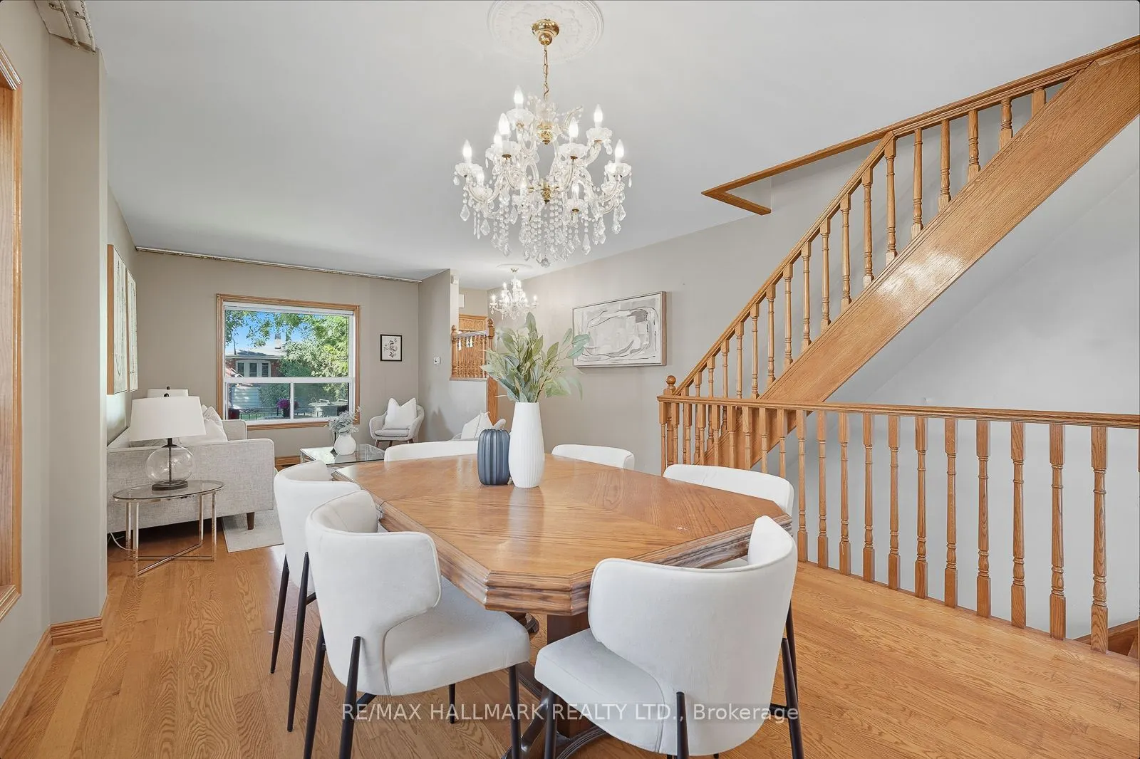 533 Milverton Boulevard