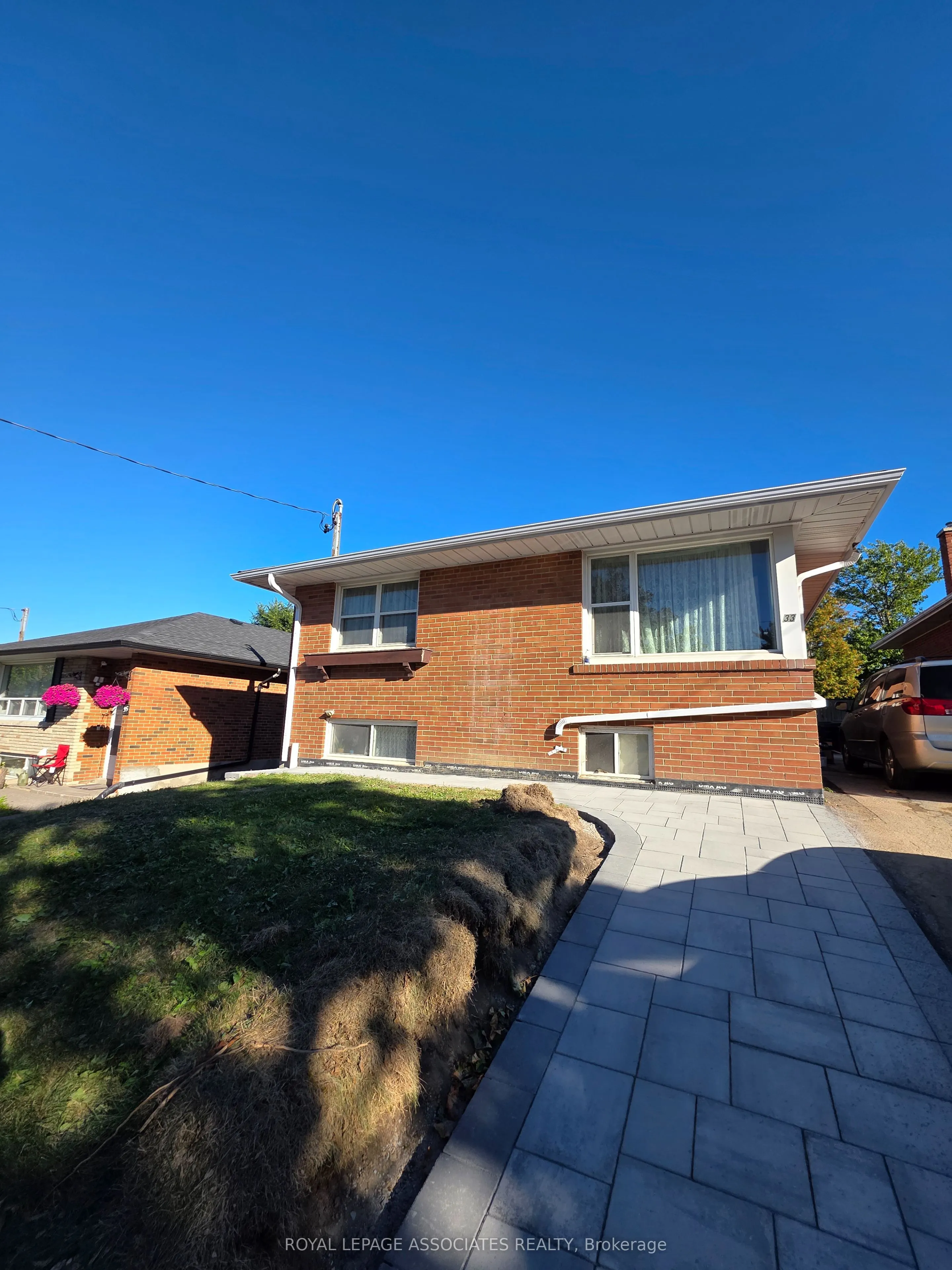 33 Kilbride Road