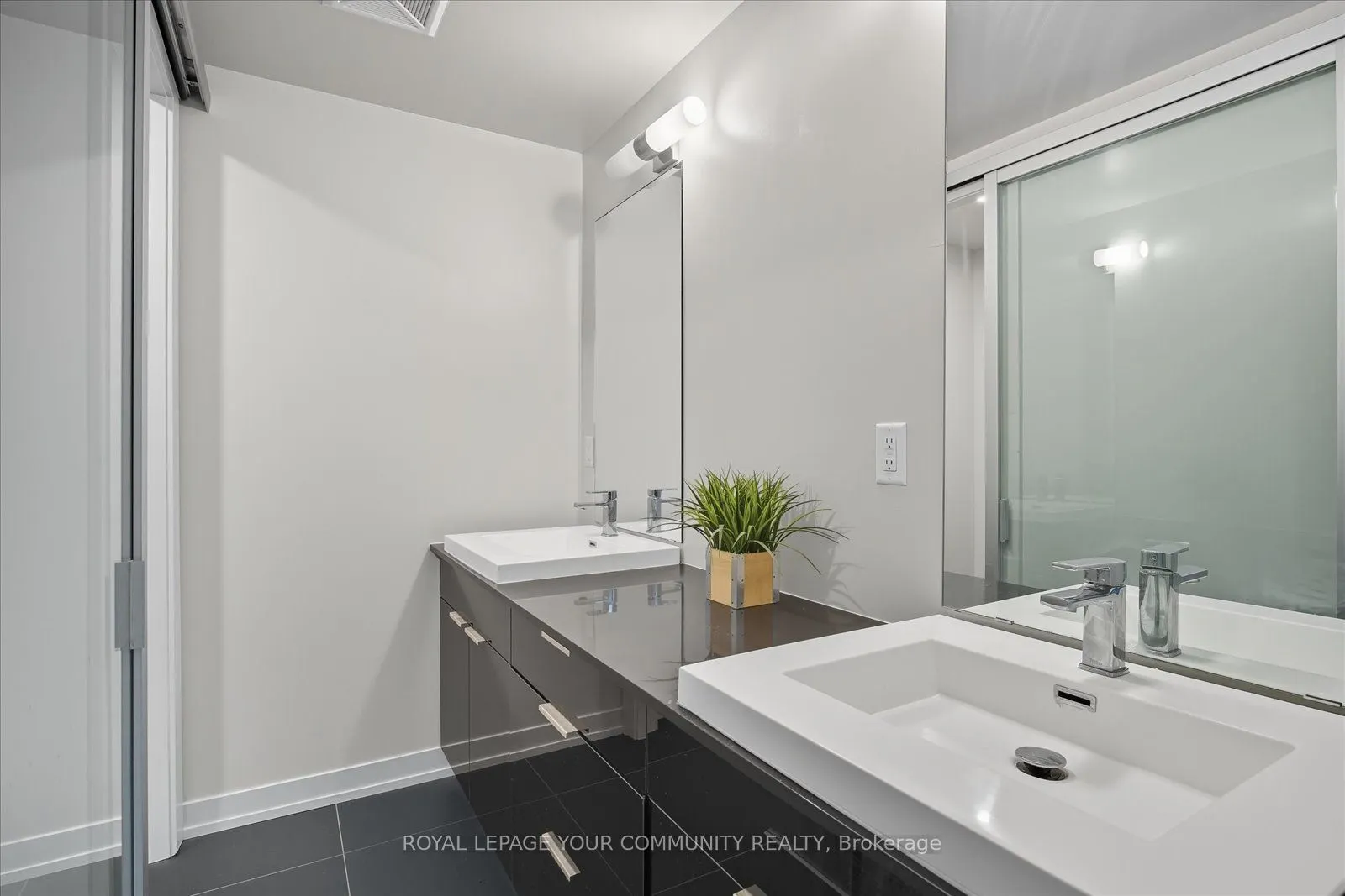 90 Glen Everest Road, #1008