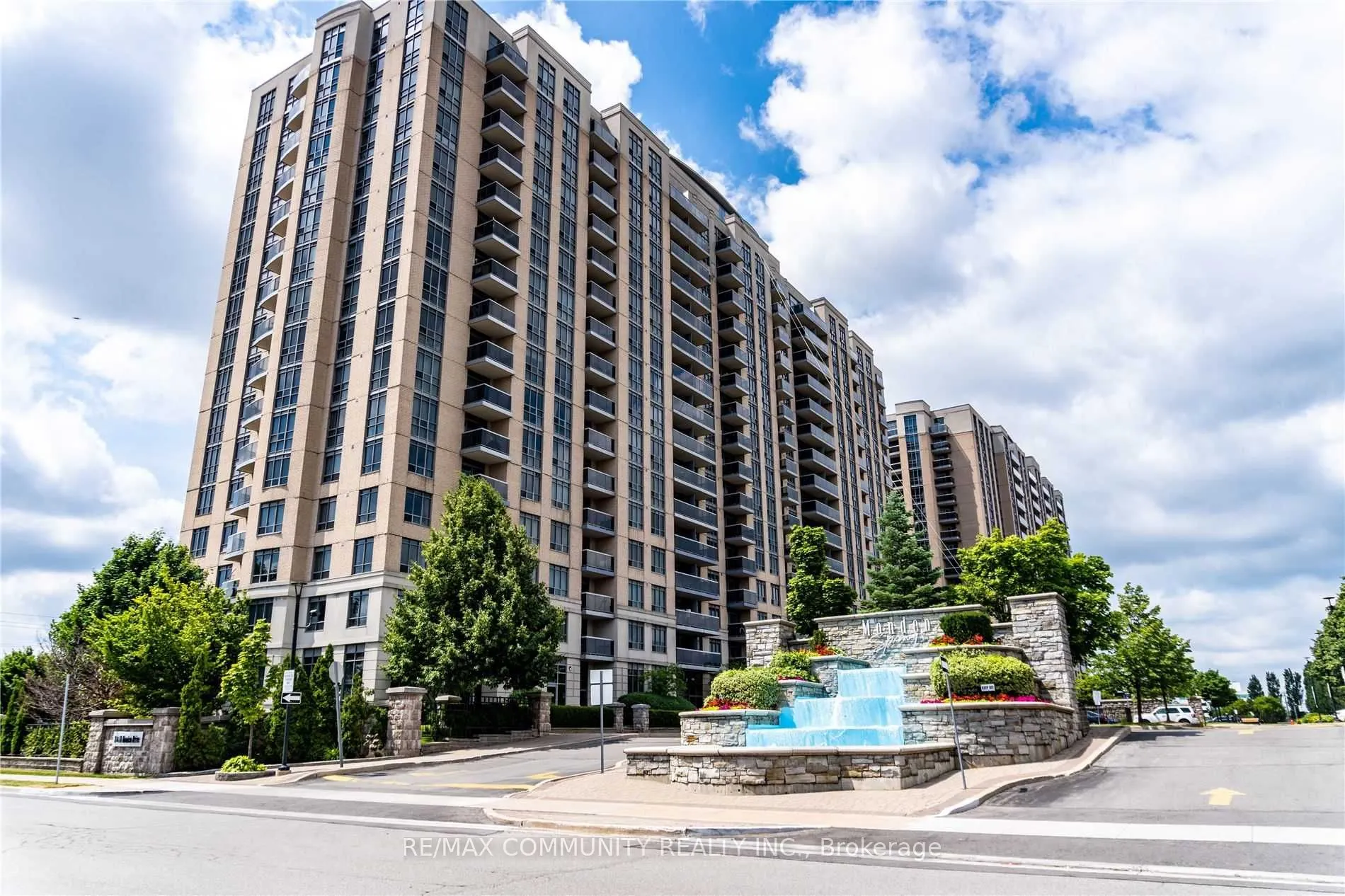 8 Mondeo Drive, #312