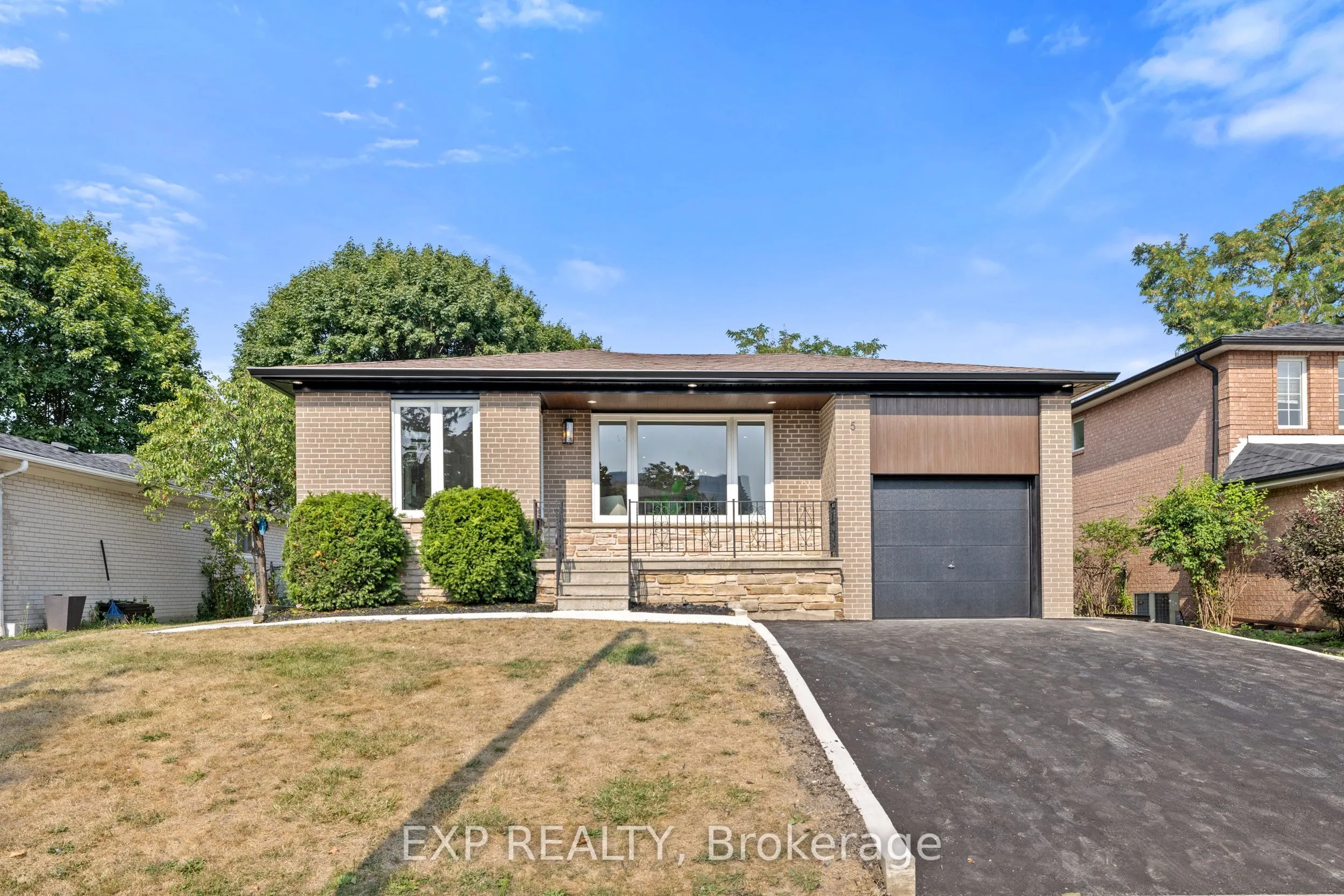 5 Midcroft Drive