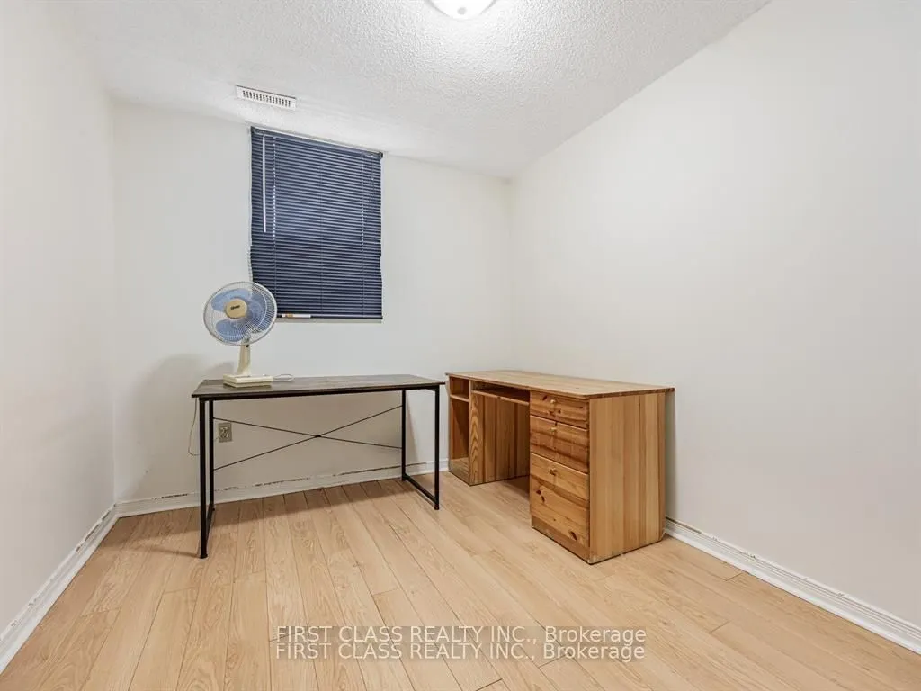 4 Heaslip Terrace, #Basement