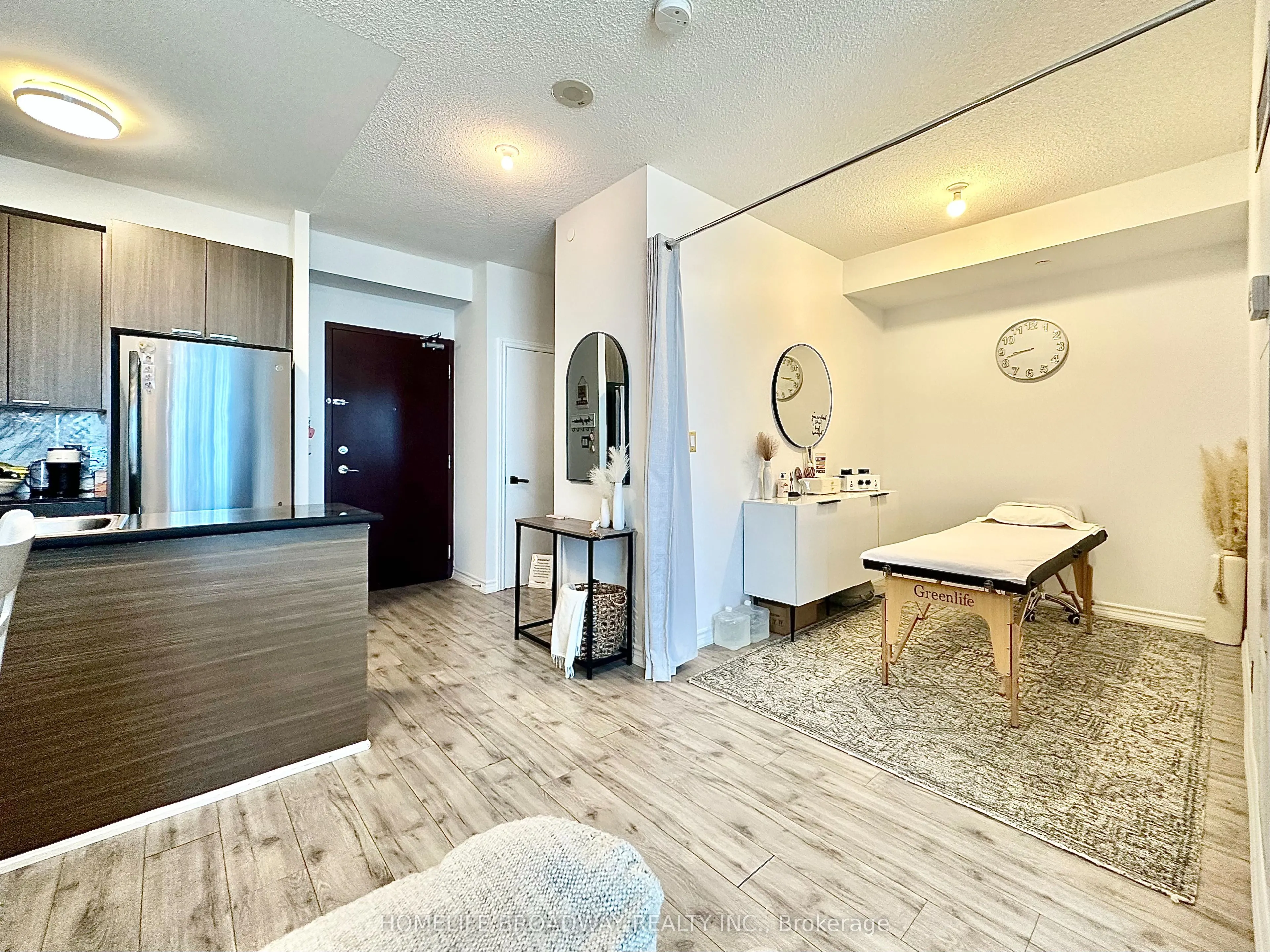 1328 Birchmount Road, #1604