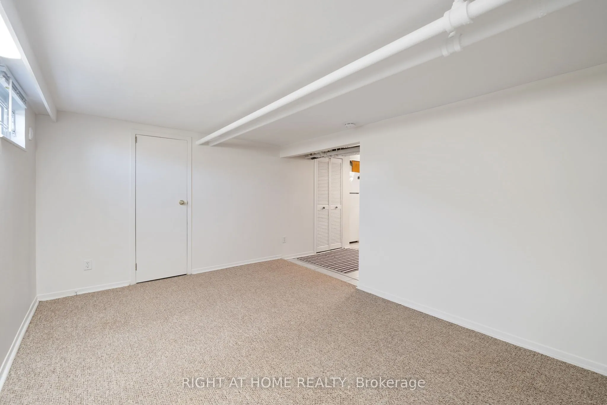 739 Albert Street