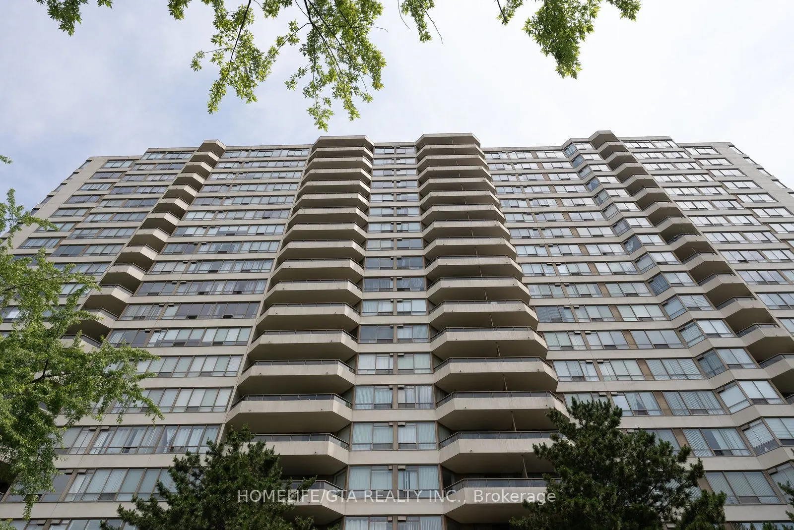 5 Greystone Walk Drive, #815