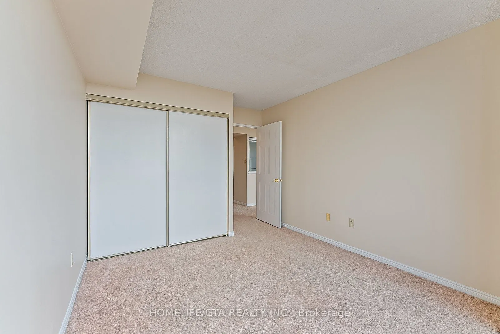 5 Greystone Walk Drive, #815