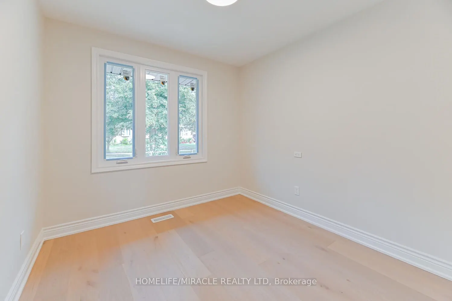 46 Flintwick Drive