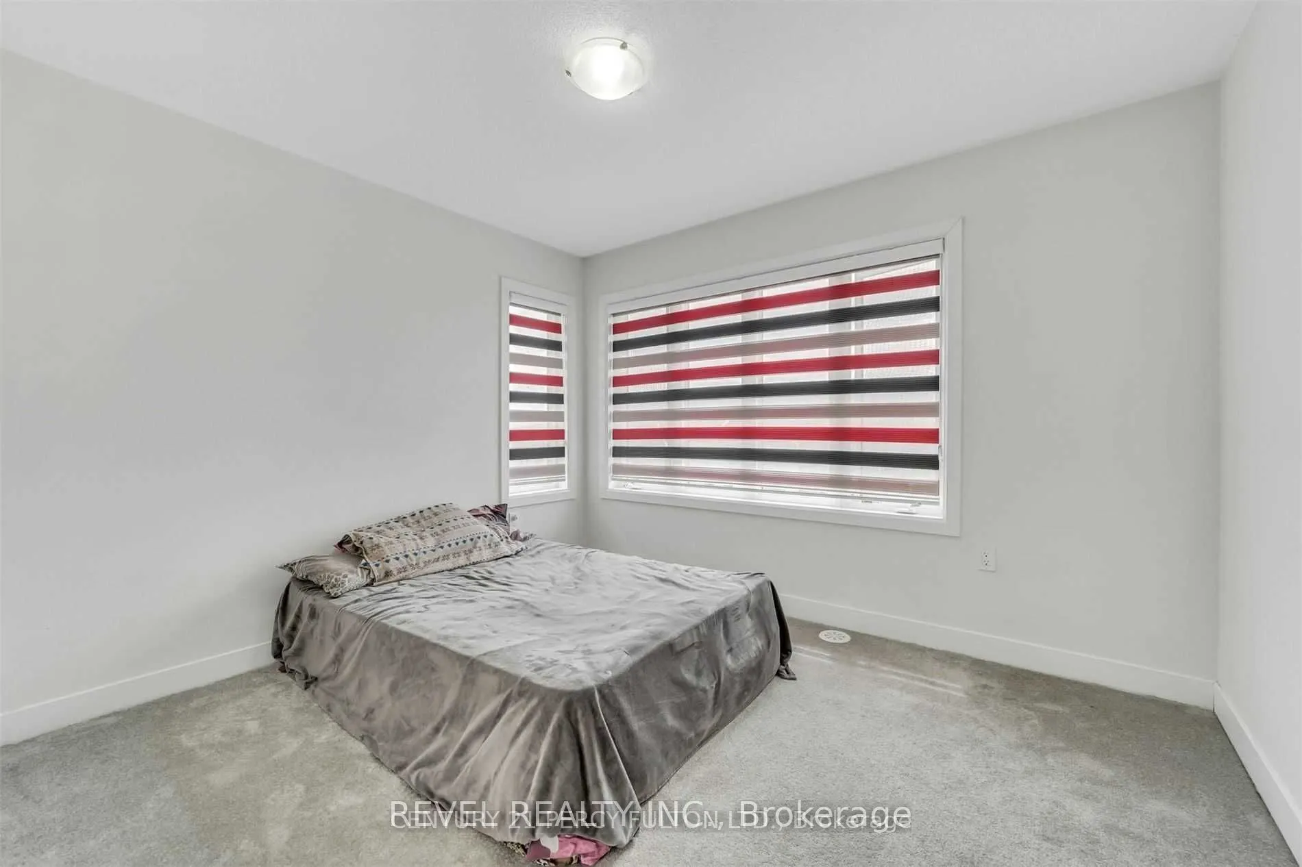 21 Donald Fleming Way