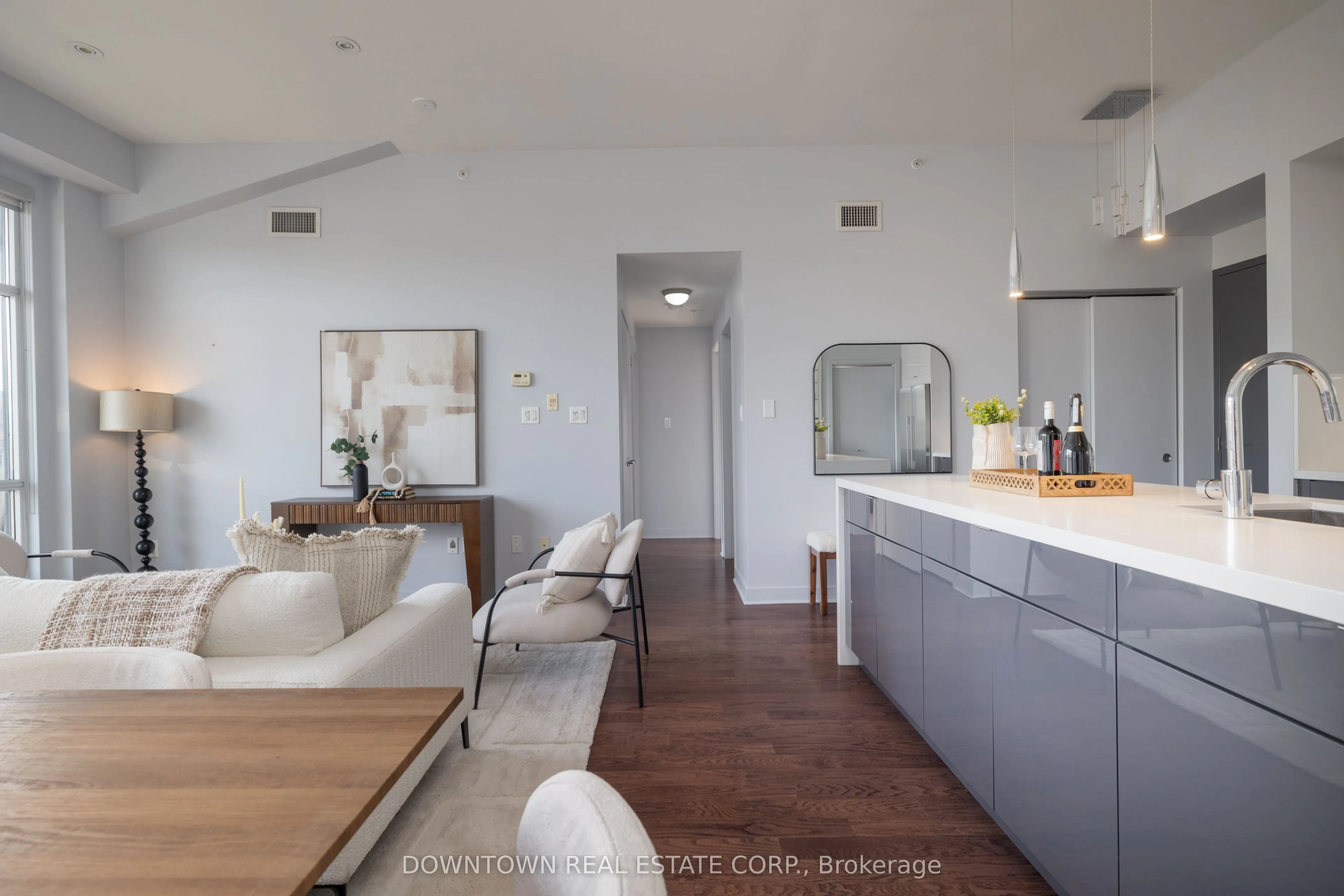 53 Colgate Avenue, #404