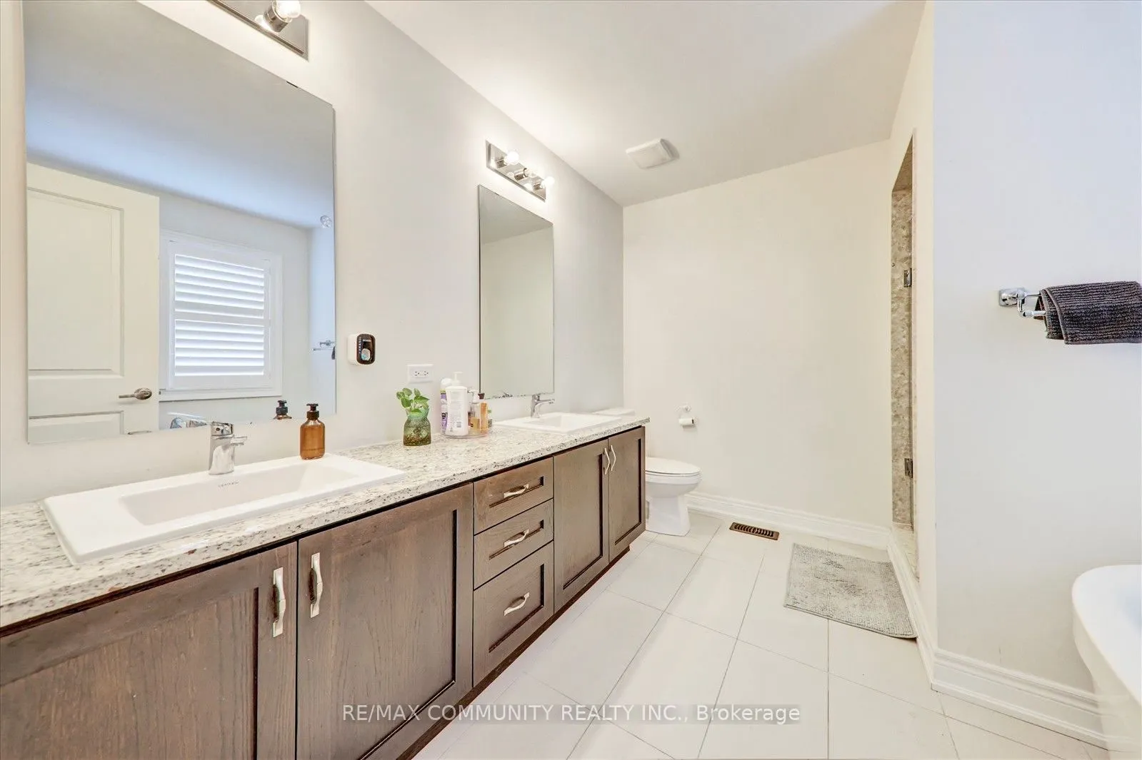 1034 Pelican Trail
