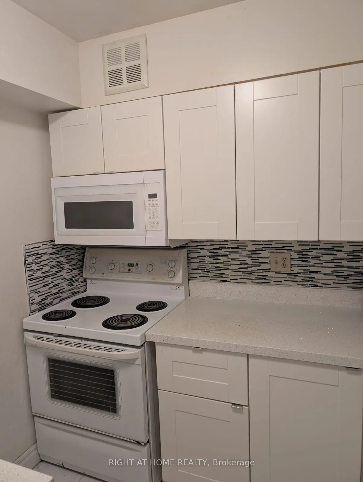 39 KIMBERCROFT Court, #603