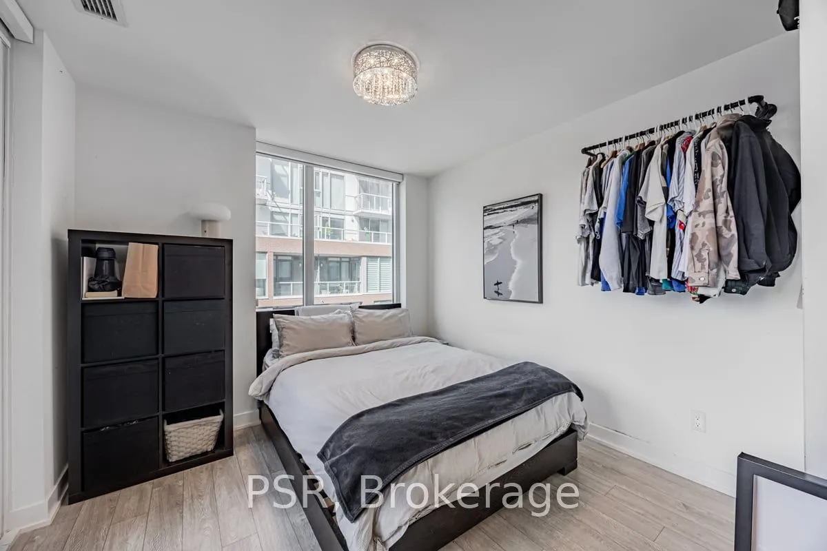 15 Baseball Place, #619