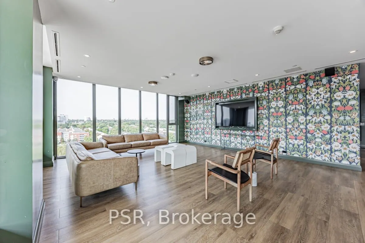 15 Baseball Place, #619