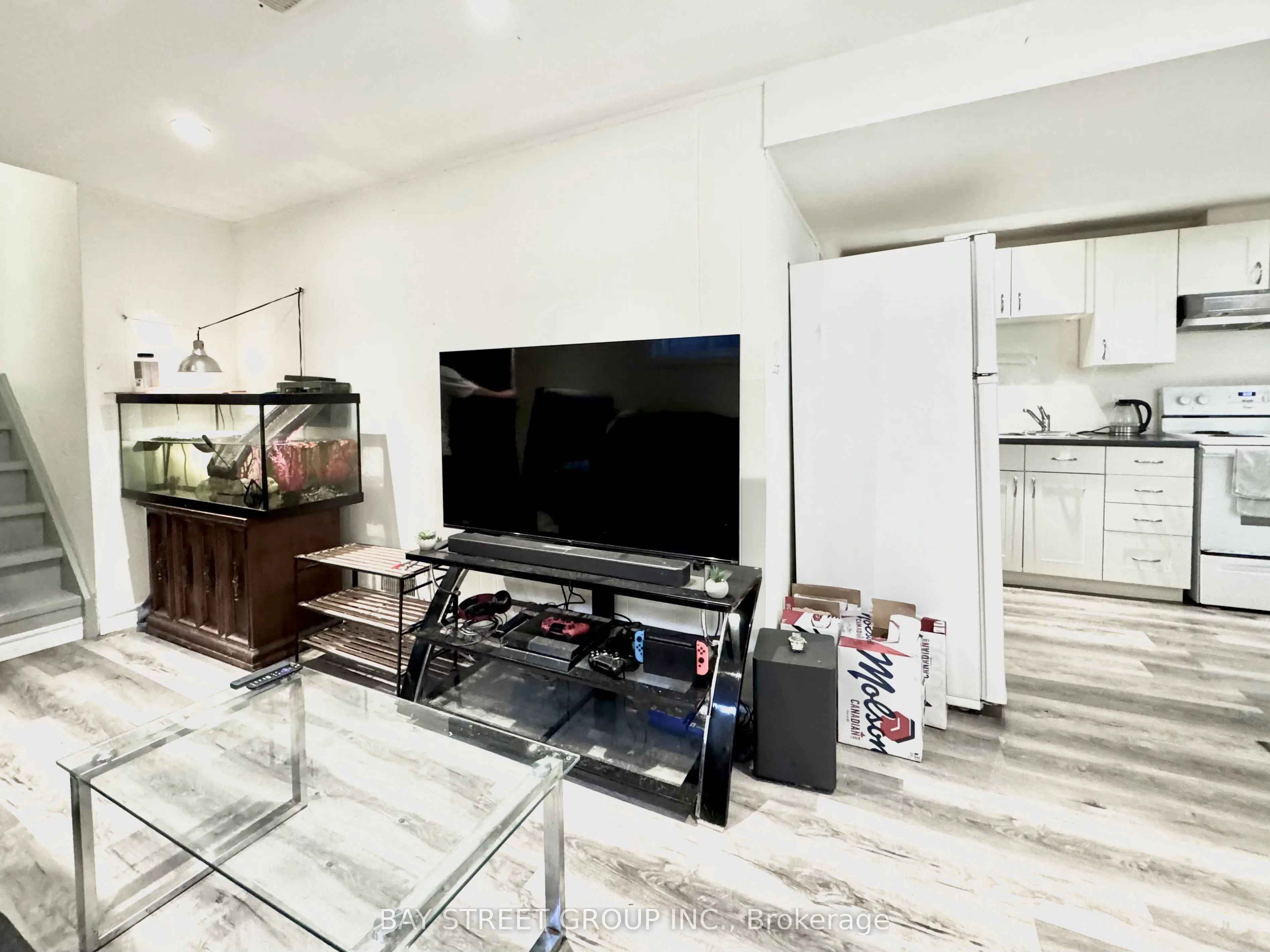 445 Harcourt Drive