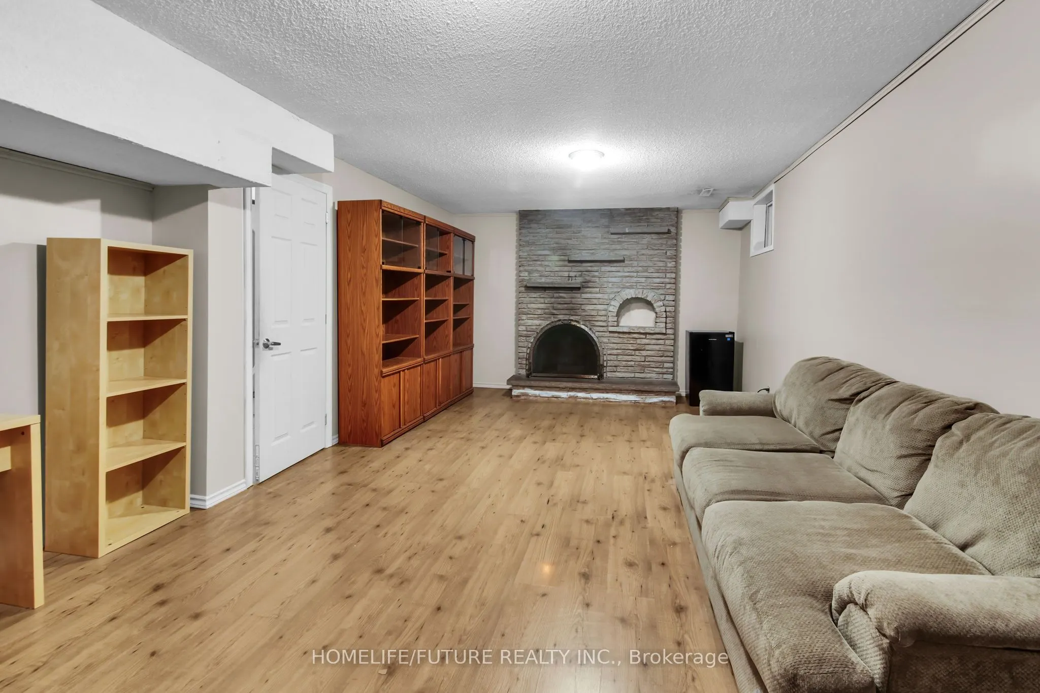 1757 Shadybrook Drive