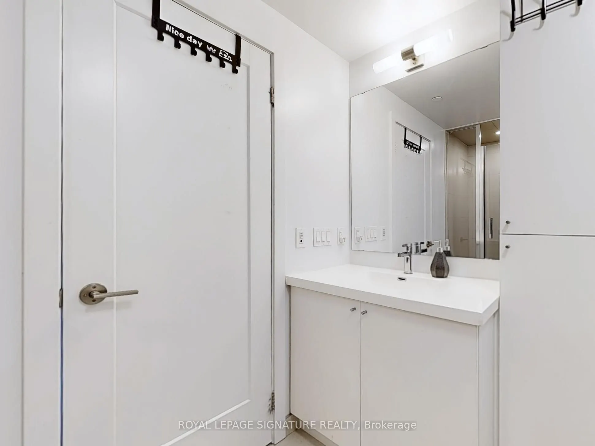 2550 Simcoe Street N, #1103
