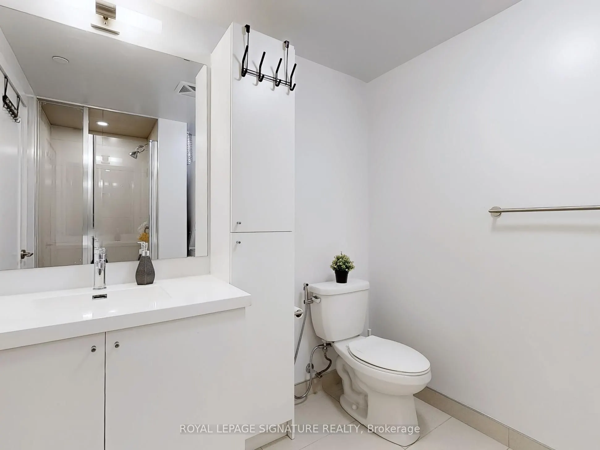 2550 Simcoe Street N, #1103