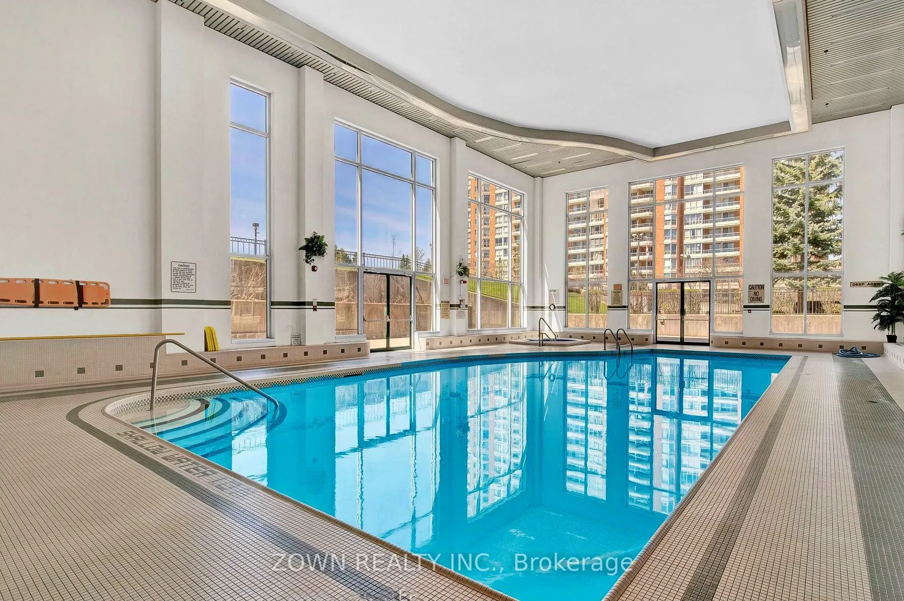 430 Mclevin Avenue, #1608