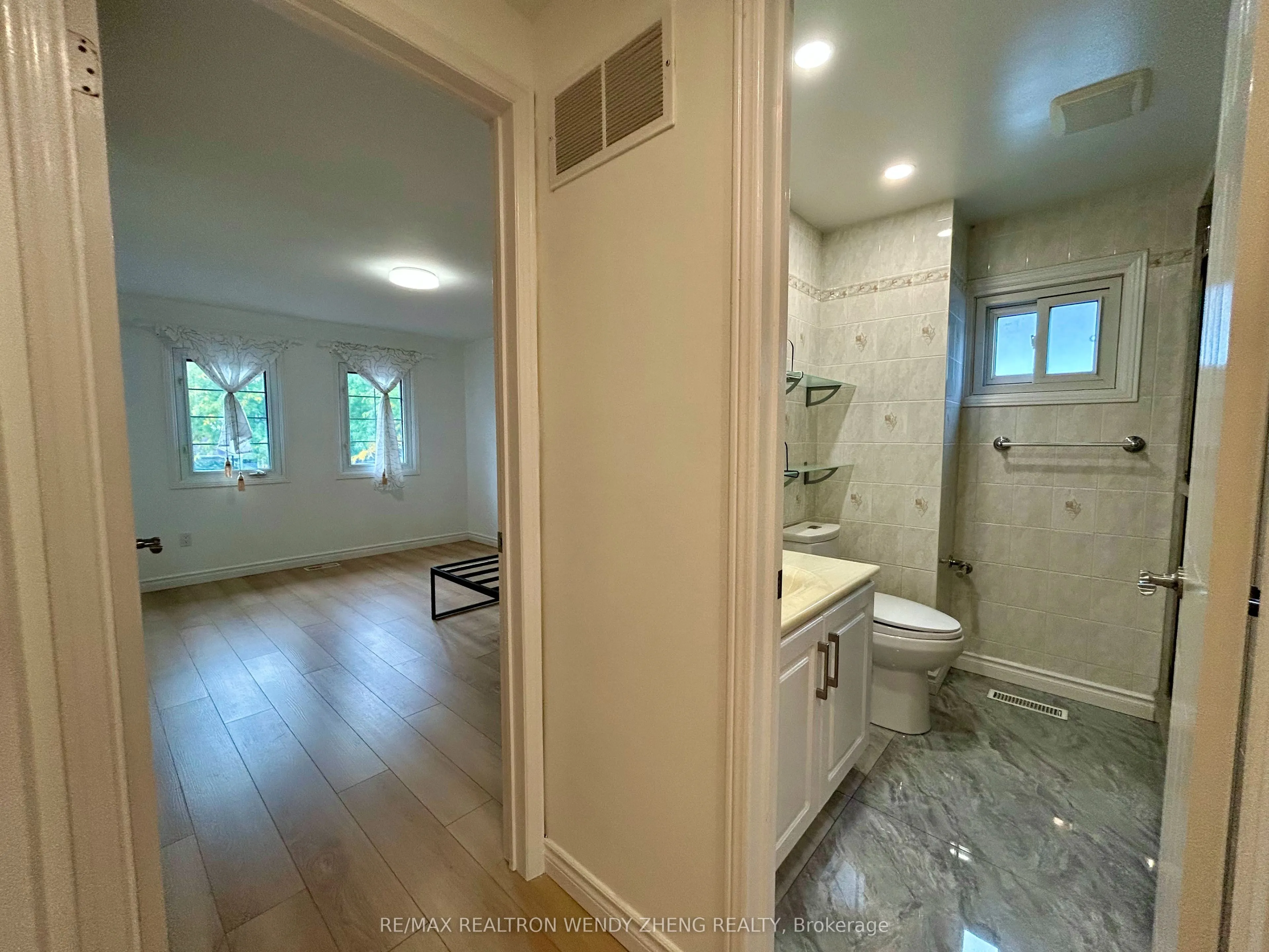 230 Enchanted Hills Crescent