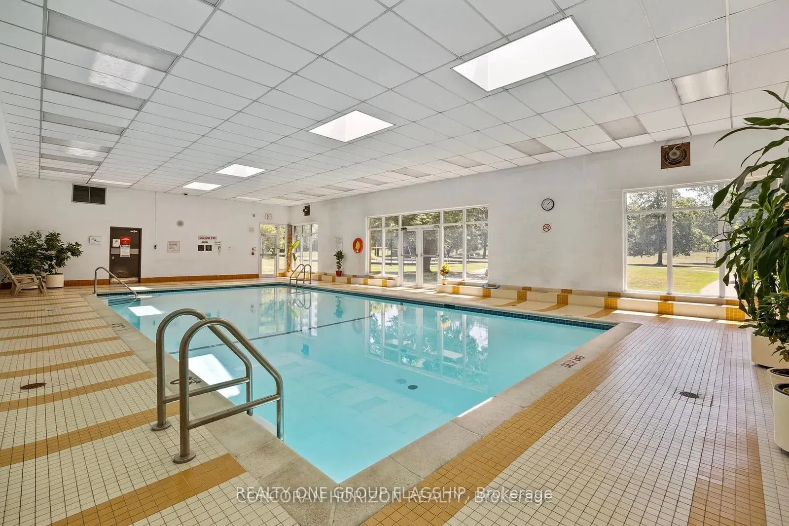 25 Silver Springs Boulevard, #806
