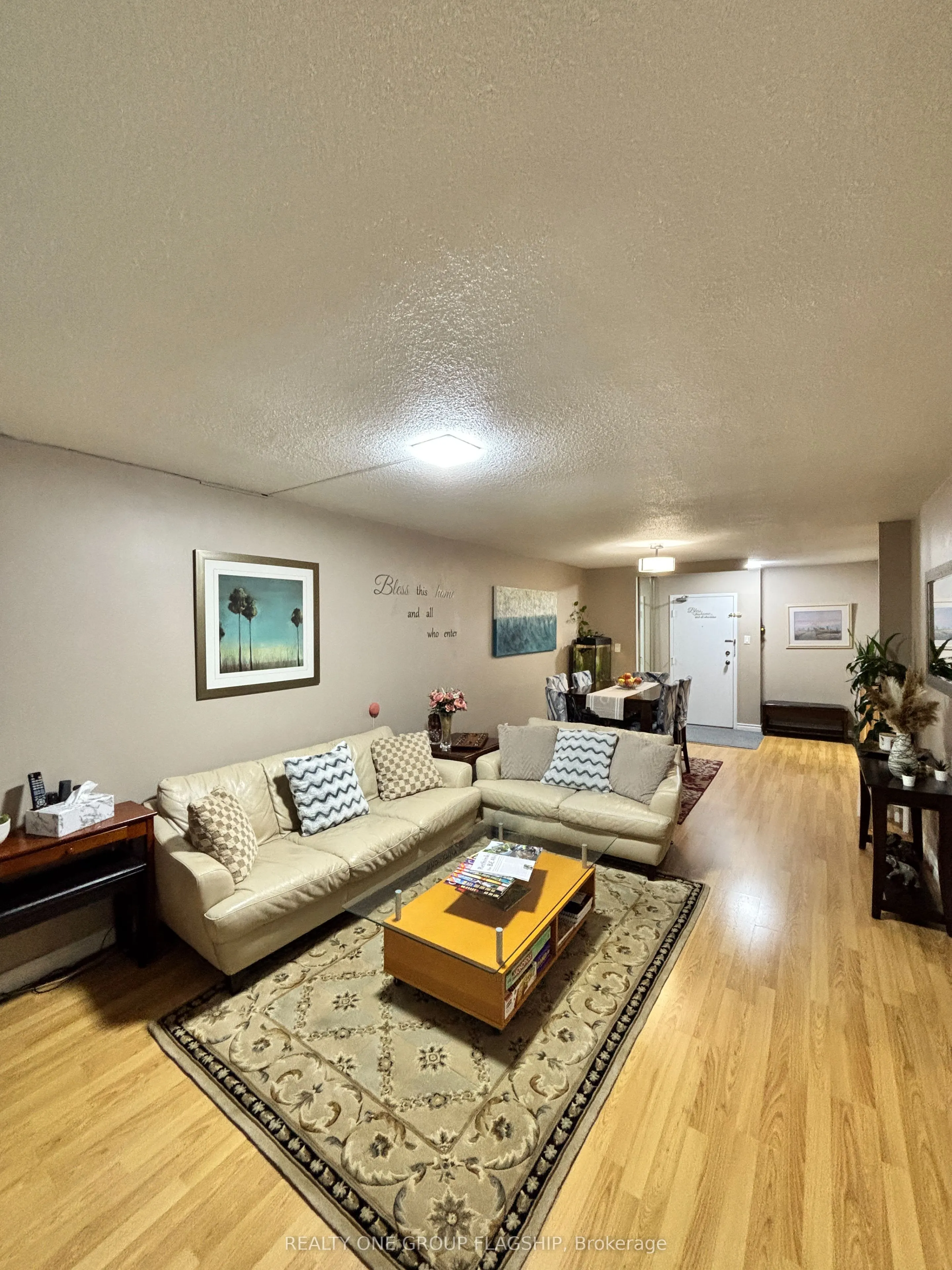 25 Silver Springs Boulevard, #806
