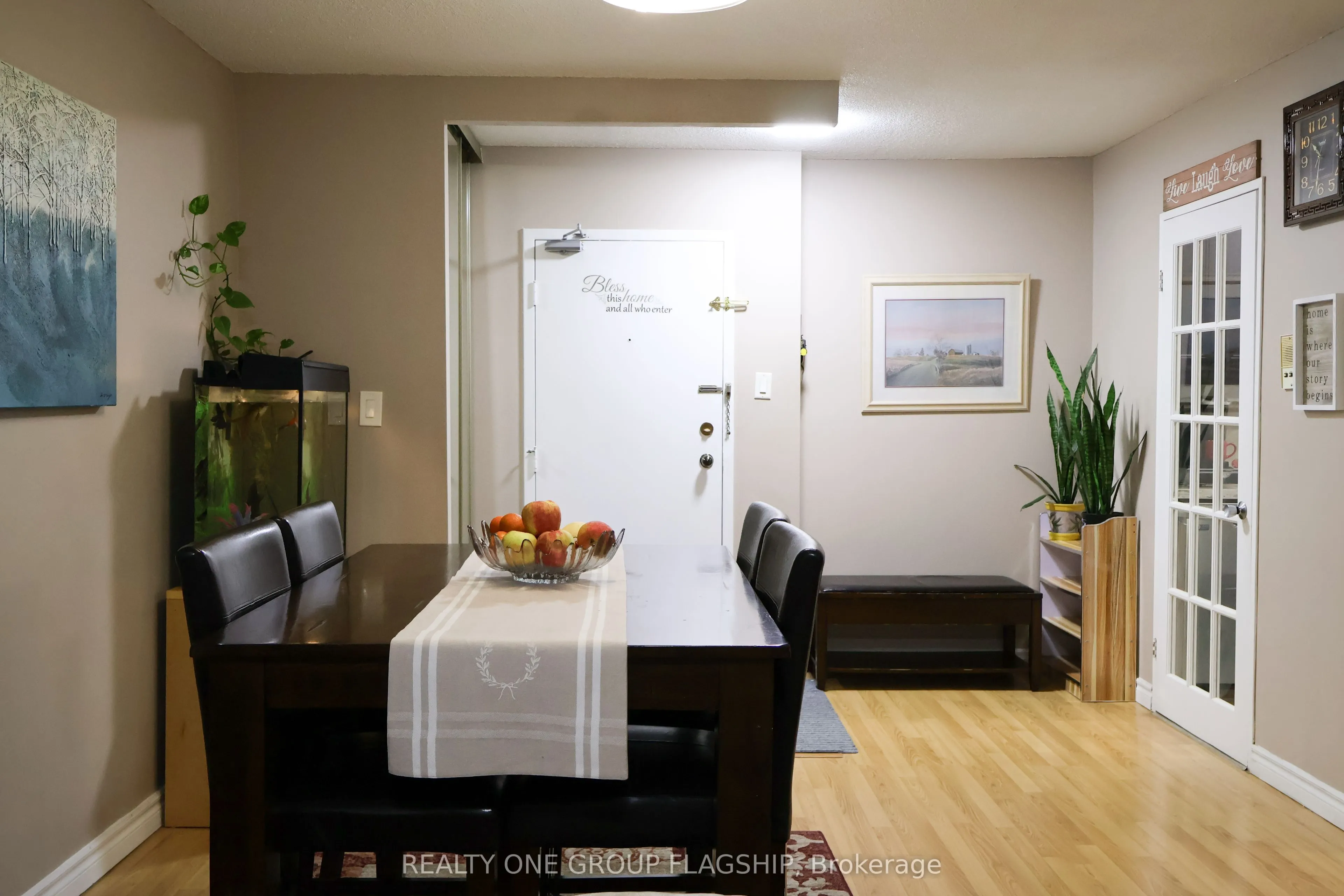 25 Silver Springs Boulevard, #806
