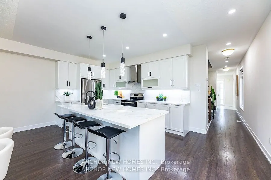 82 Donald Fleming Way, #131