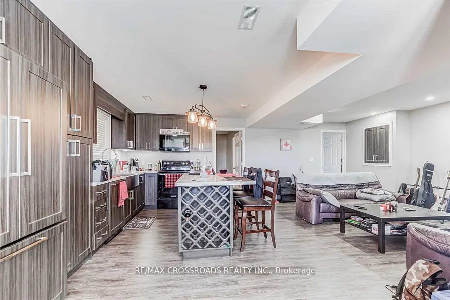 15 Niddery Street, #Lower