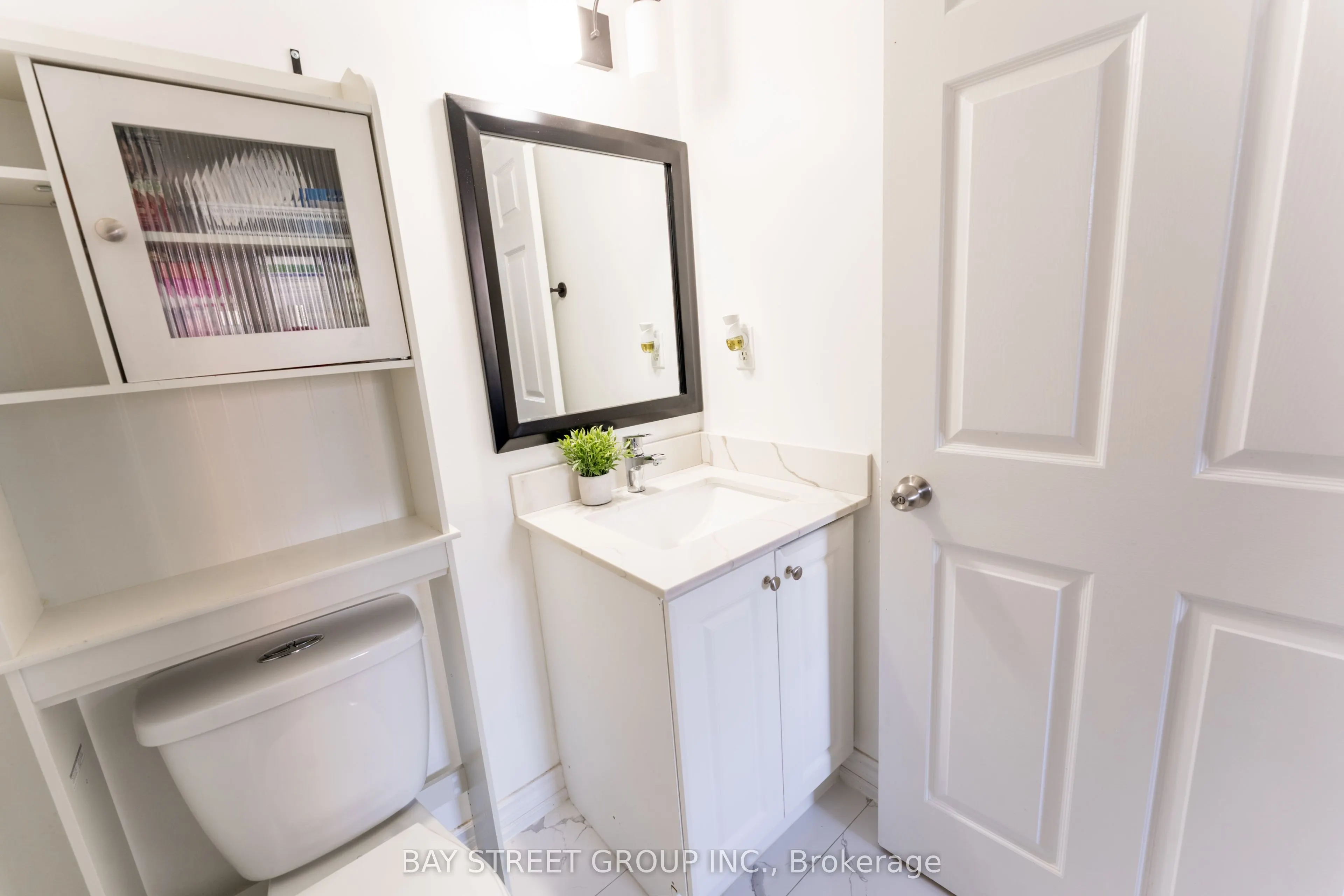 99 Blackwell Avenue, #211